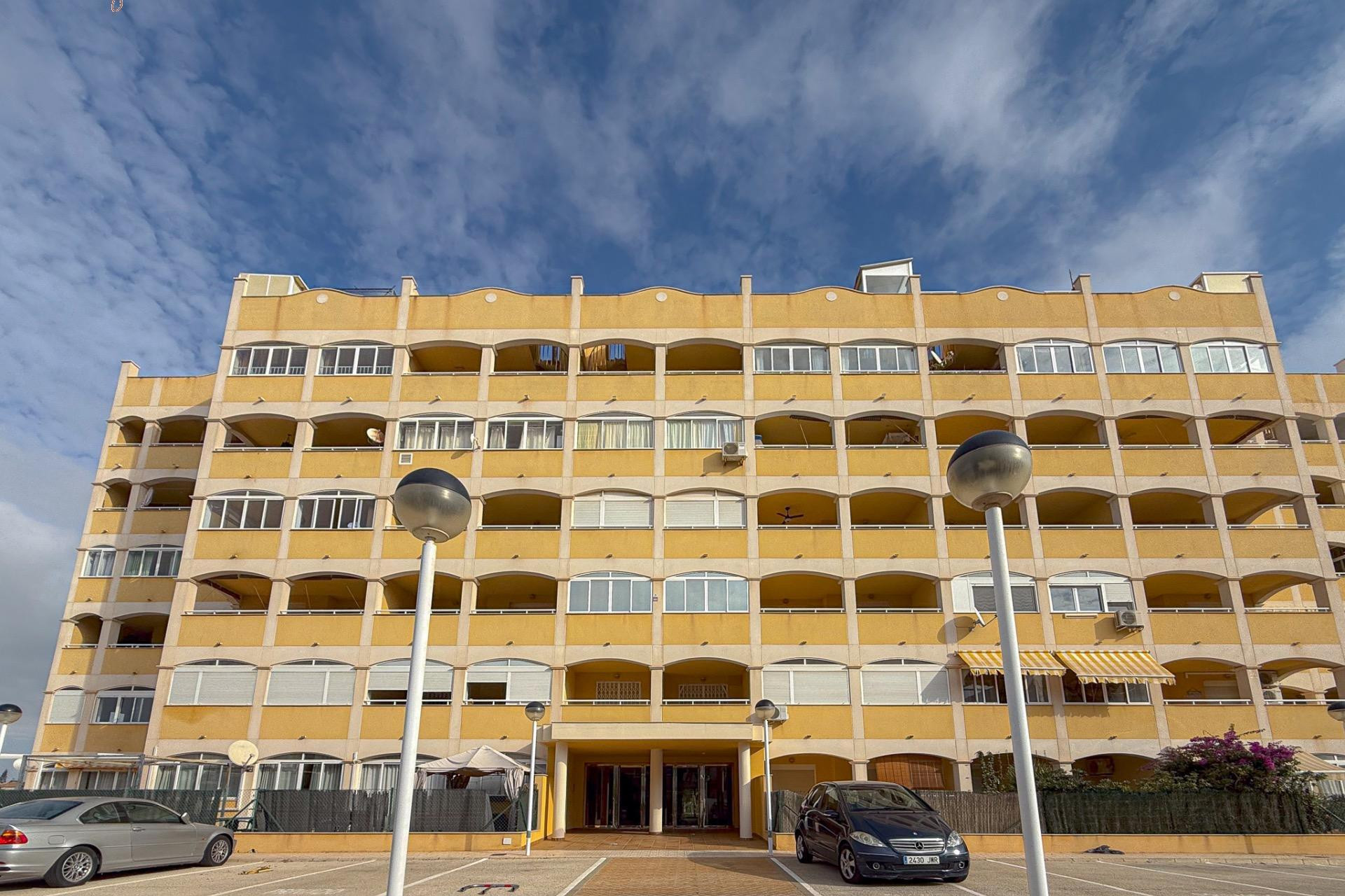 Resale - Apartment  - Torrevieja - Torreblanca