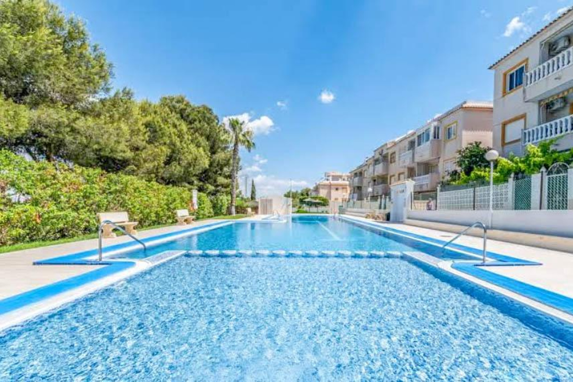 Resale - Apartment  - Torrevieja - Torreblanca