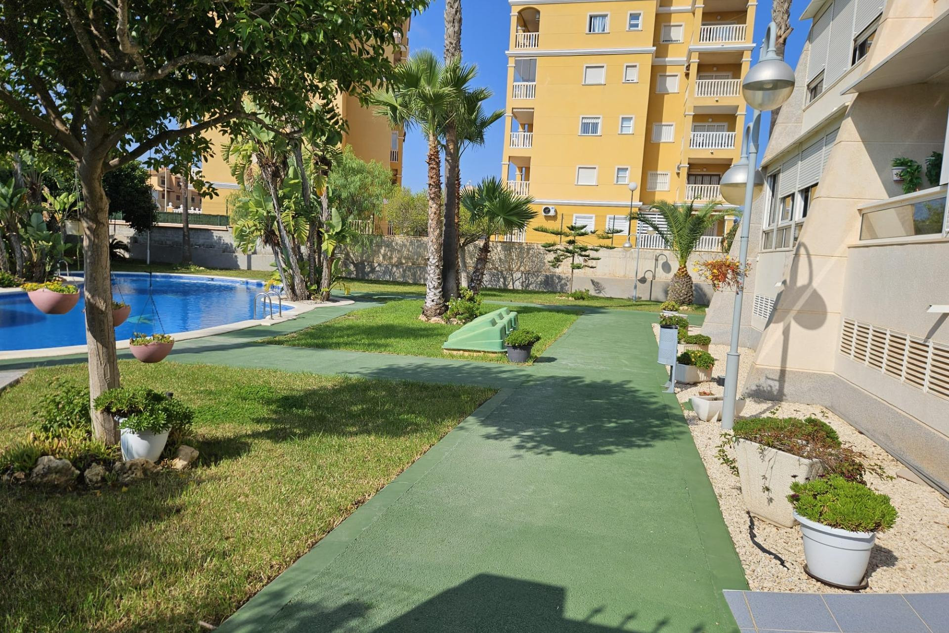 Resale - Apartment  - Torrevieja - Torreblanca