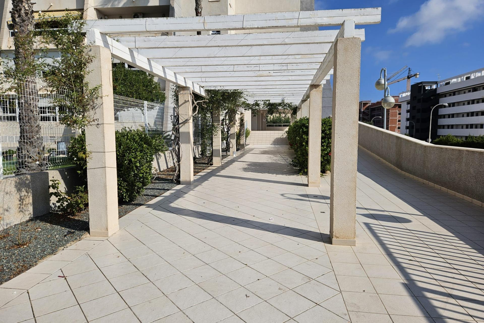 Resale - Apartment  - Torrevieja - Torreblanca