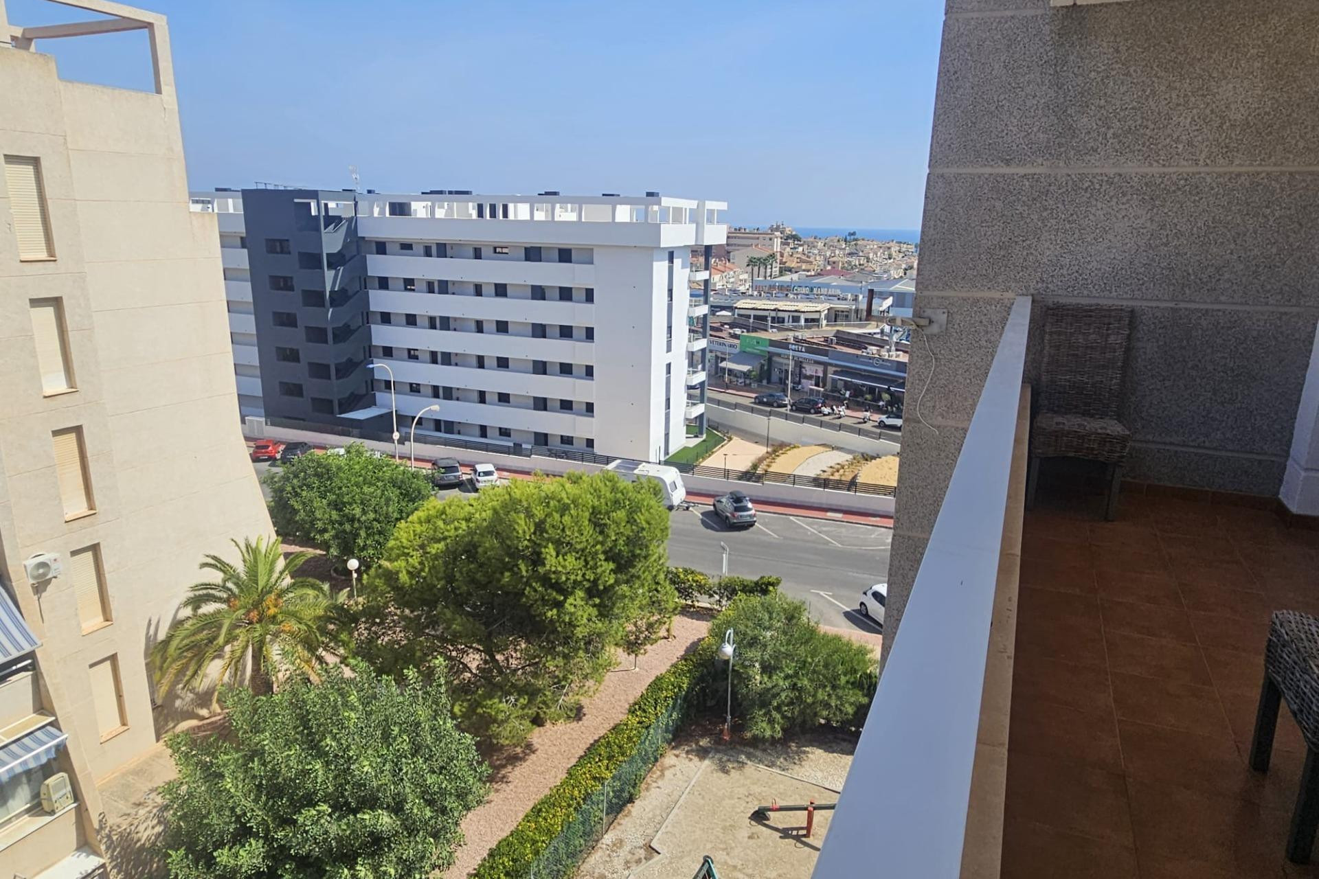 Resale - Apartment  - Torrevieja - Torreblanca