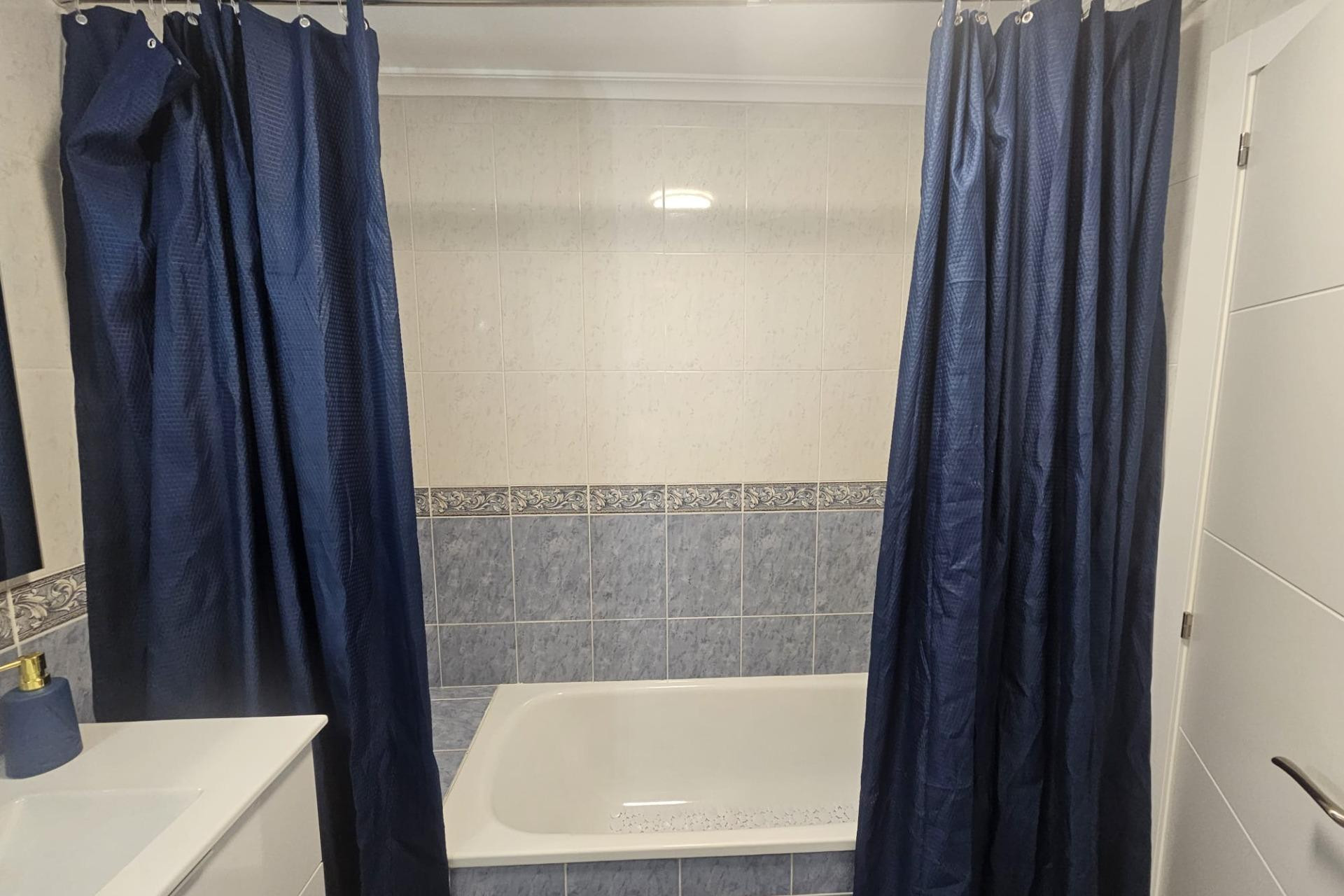 Resale - Apartment  - Torrevieja - Torreblanca