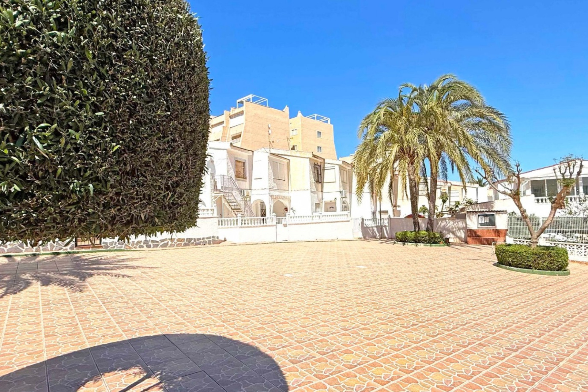 Resale - Apartment  - Torrevieja - Torrelamata - La Mata