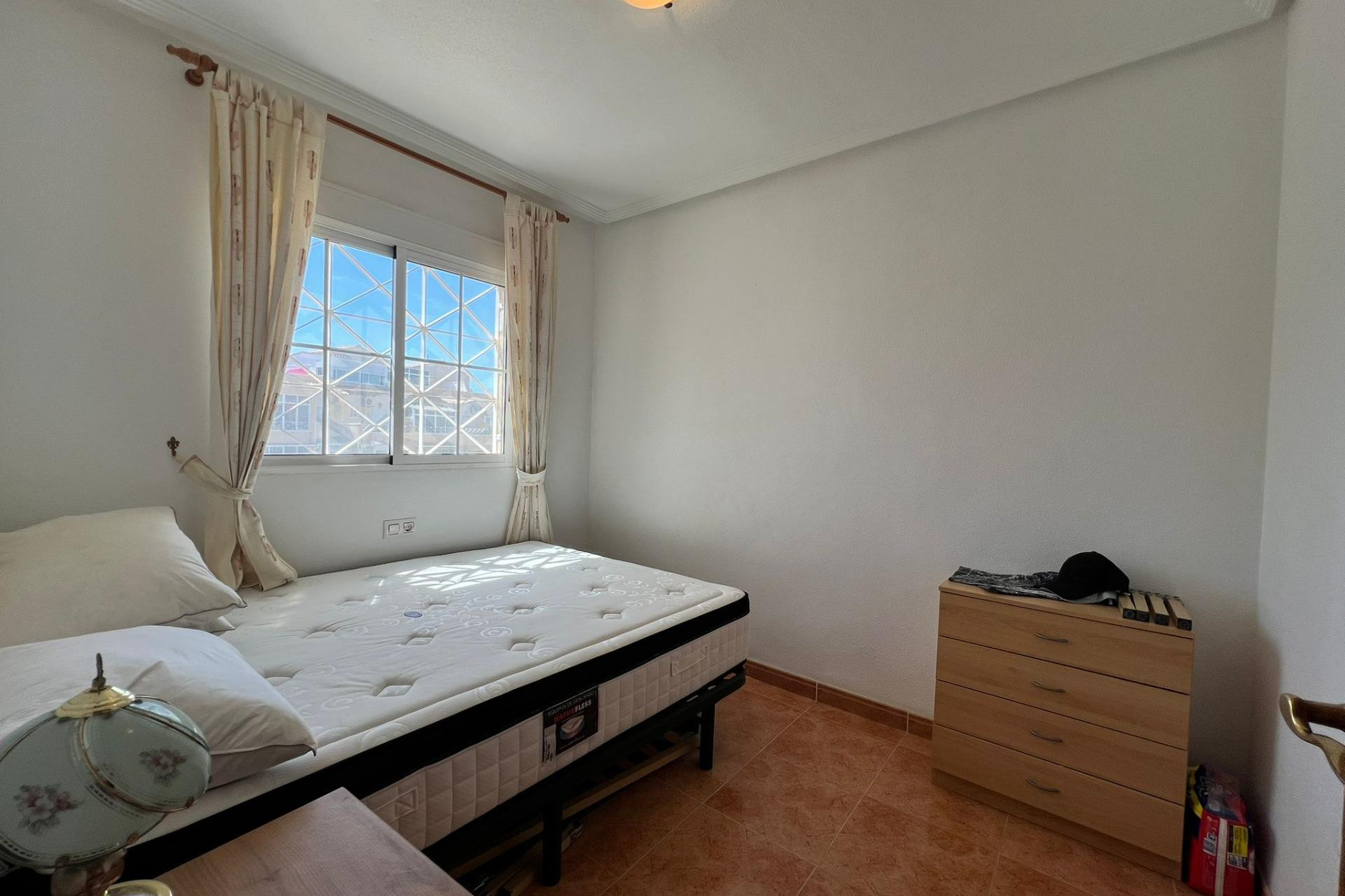 Resale - Apartment  - Torrevieja - Torreta florida