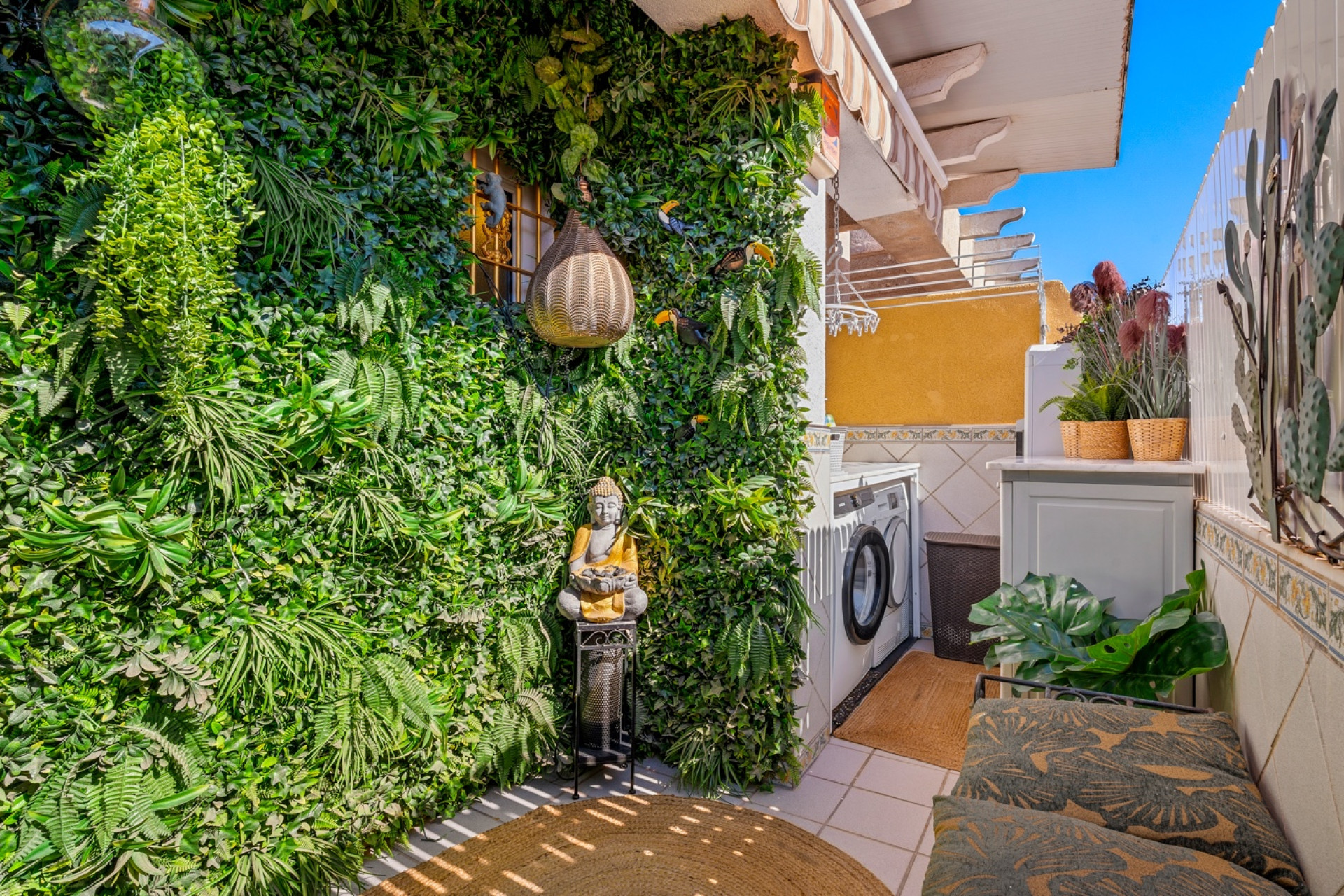 Resale - Apartment  - Torrevieja - Torrevieja - Centre