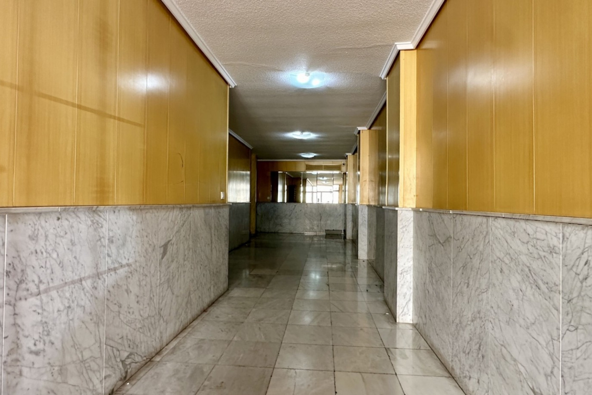 Resale - Apartment  - Torrevieja - Torrevieja - Centre