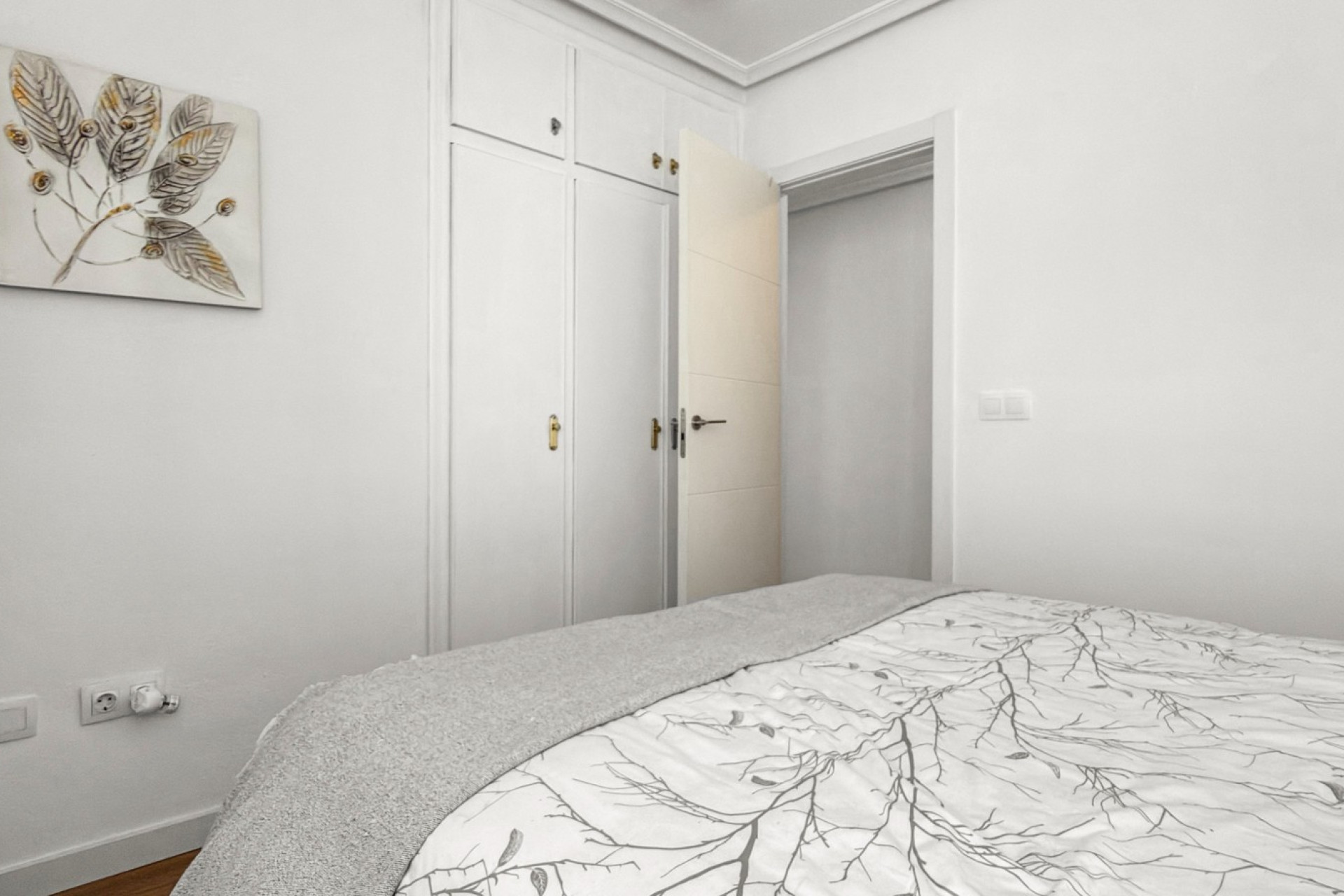 Resale - Apartment  - Torrevieja - Torrevieja - Centre