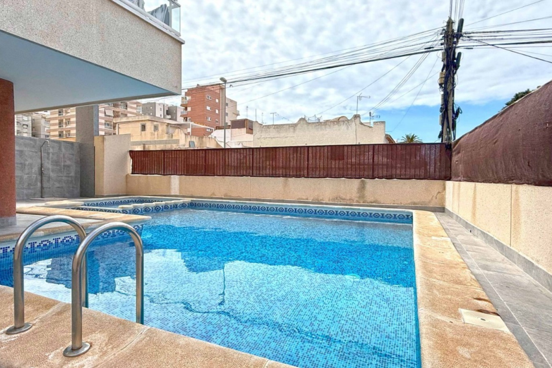 Resale - Apartment  - Torrevieja - Torrevieja - Centre