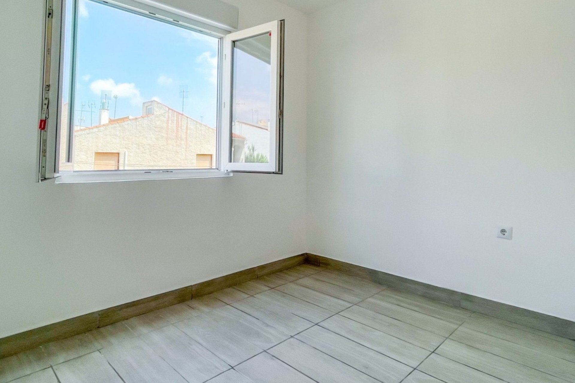Resale - Apartment  - Torrevieja - Torrevieja - Centre