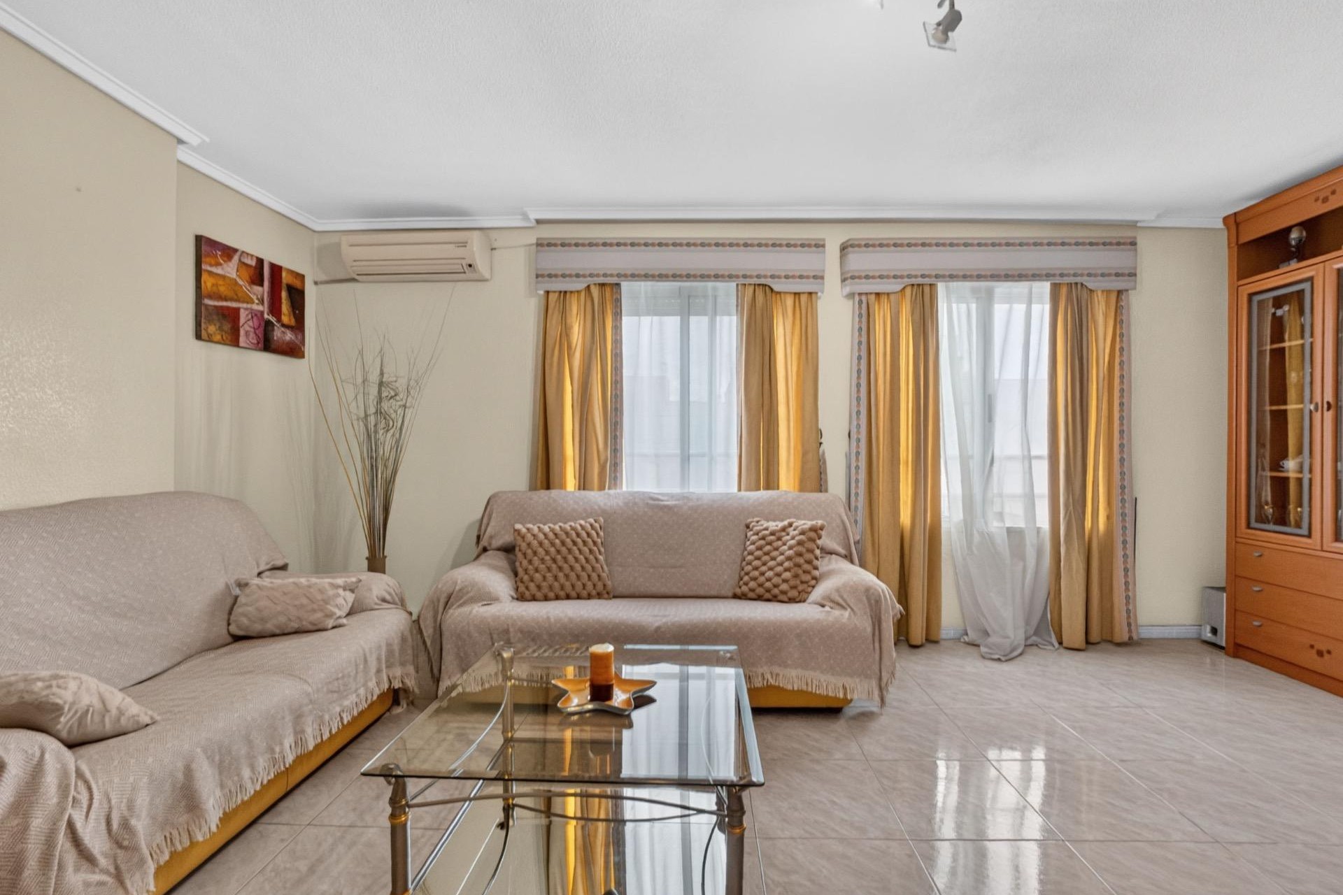 Resale - Apartment  - Torrevieja - Torrevieja - Centre