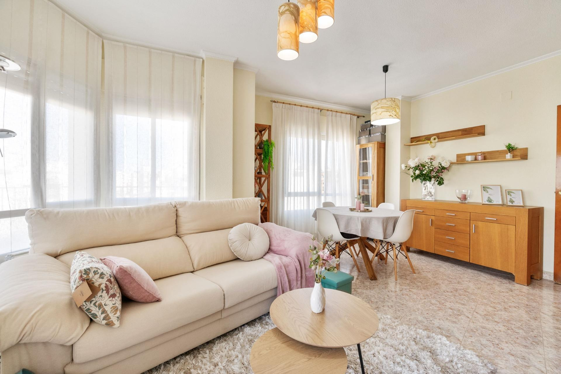 Resale - Apartment  - Torrevieja - Torrevieja - Centre