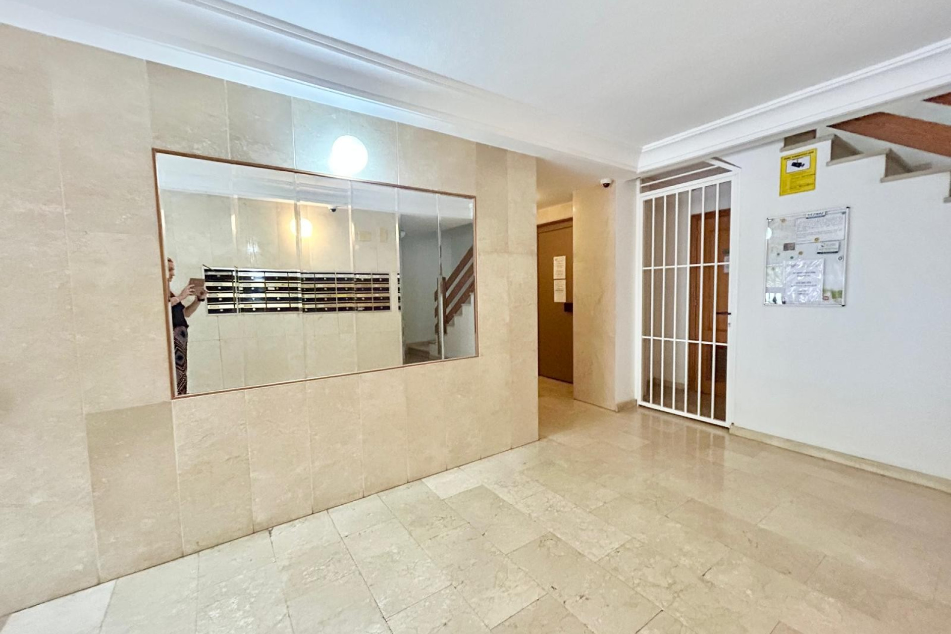 Resale - Apartment  - Torrevieja - Torrevieja Town Centre