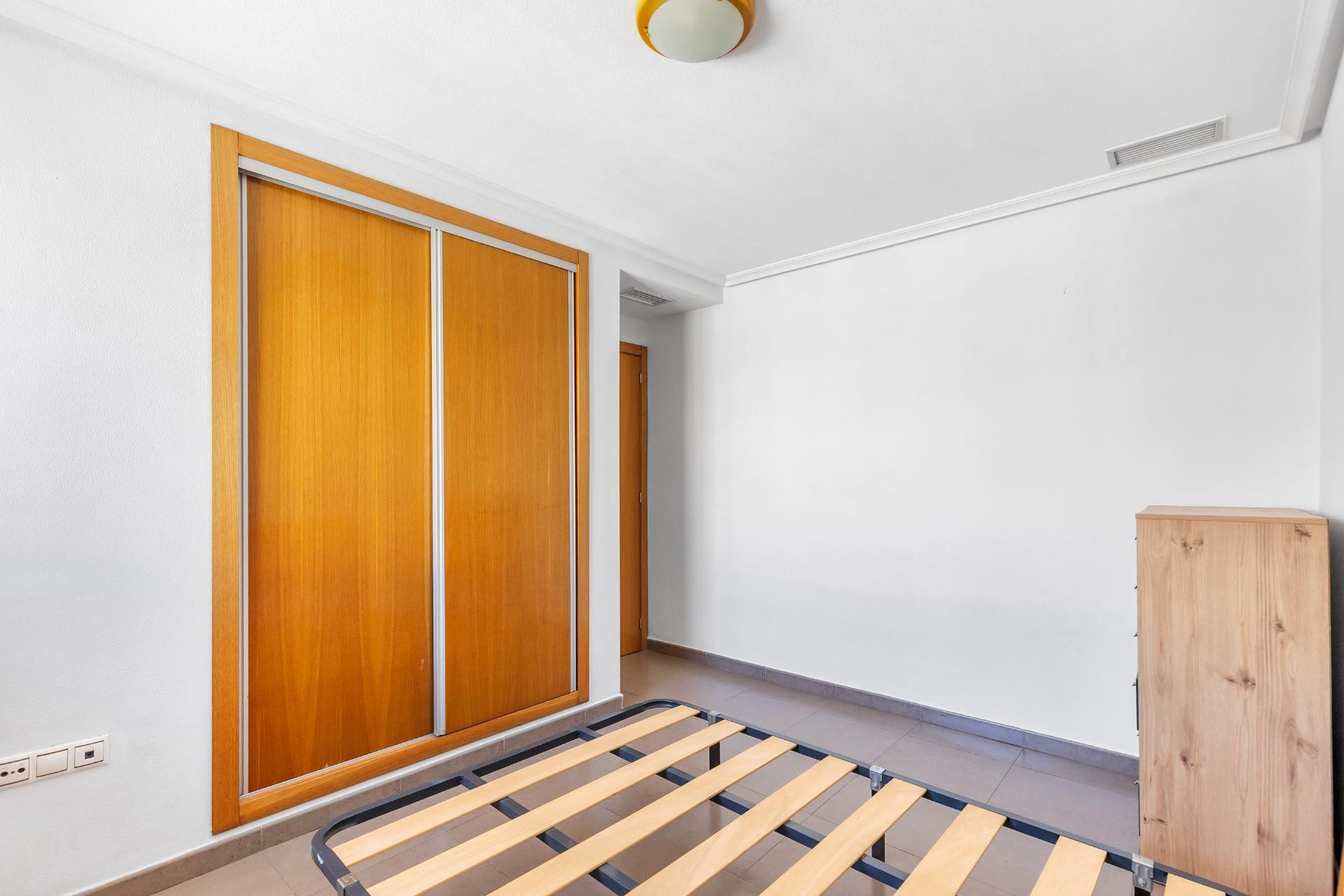 Resale - Apartment  - Torrevieja - torrevieja