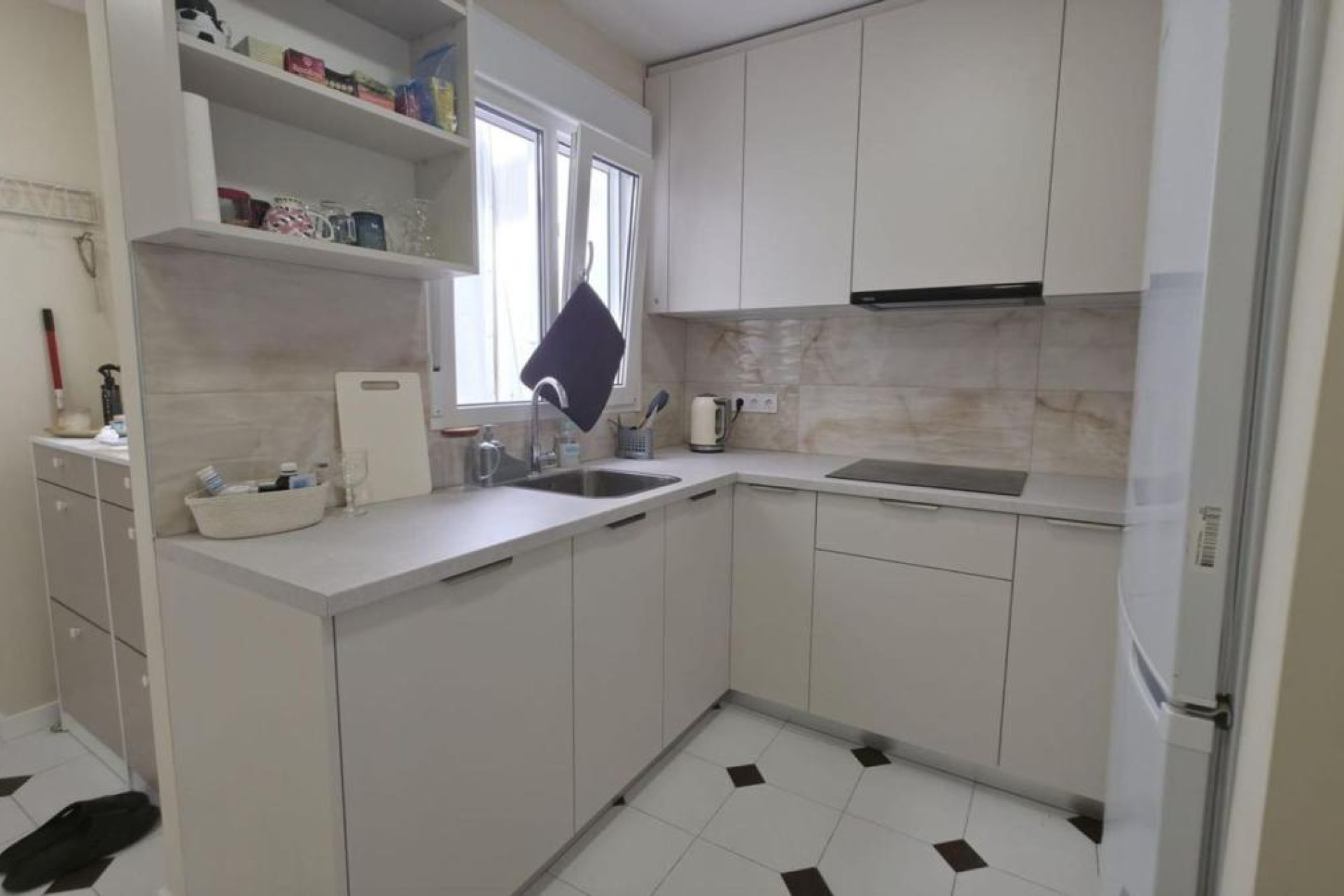 Resale - Apartment  - Torrevieja - torrevieja