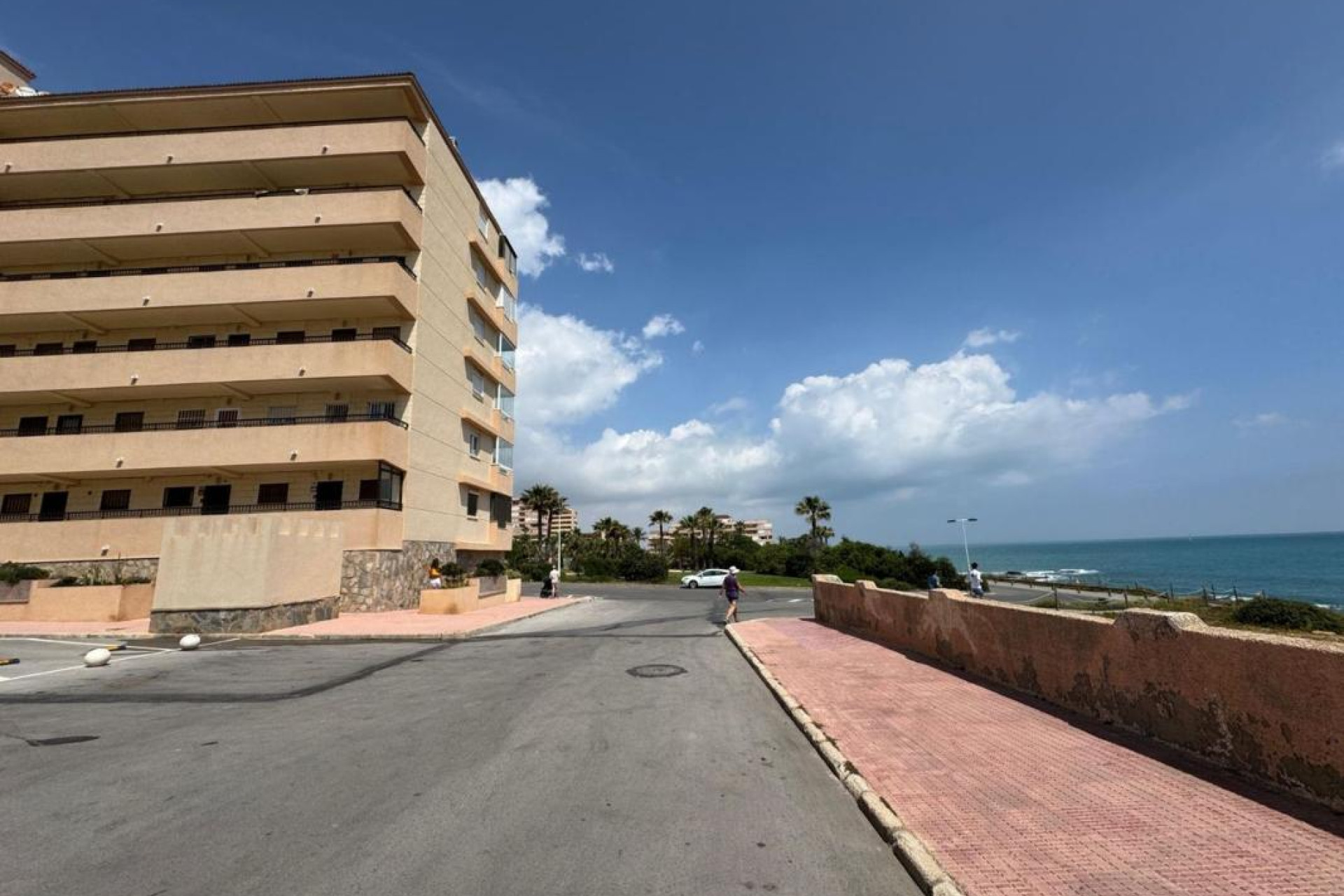 Resale - Apartment  - Torrevieja - torrevieja