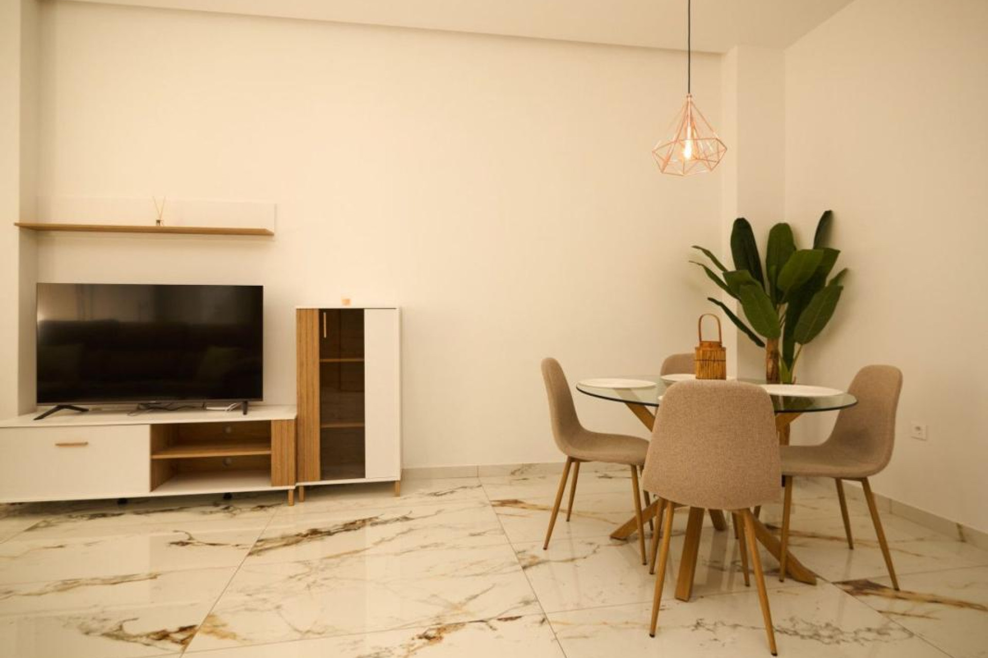 Resale - Apartment  - Torrevieja - torrevieja