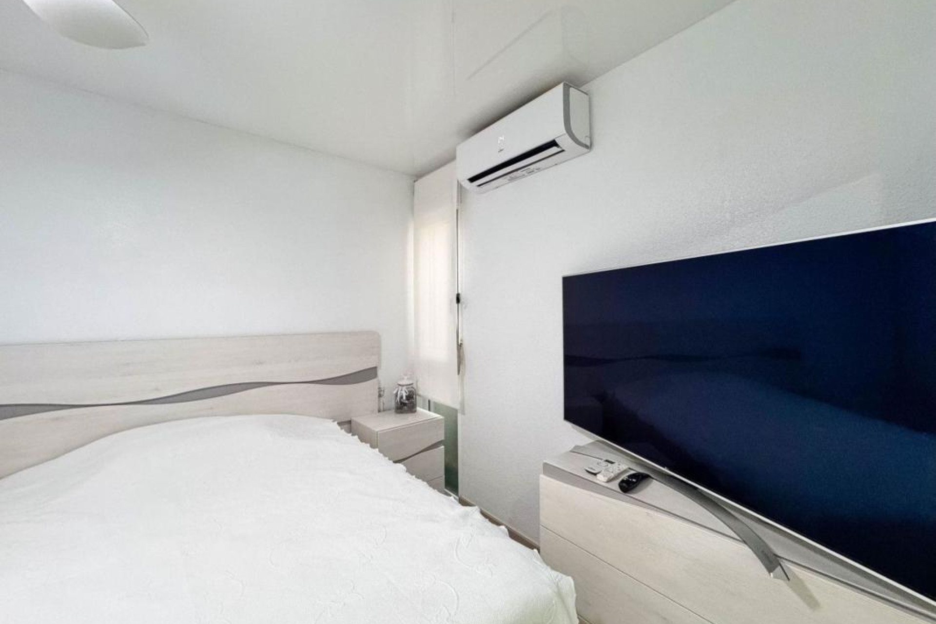 Resale - Apartment  - Torrevieja - torrevieja