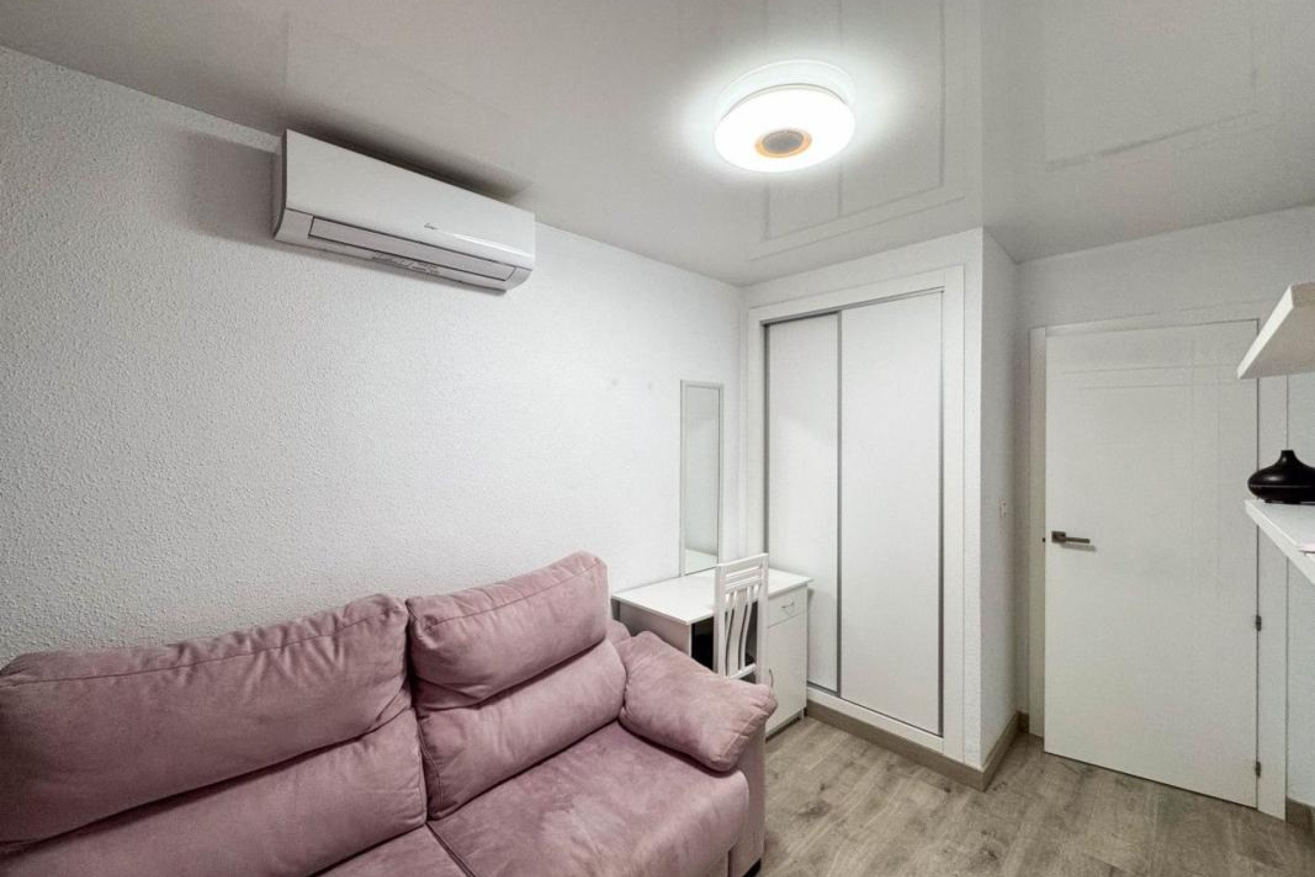 Resale - Apartment  - Torrevieja - torrevieja