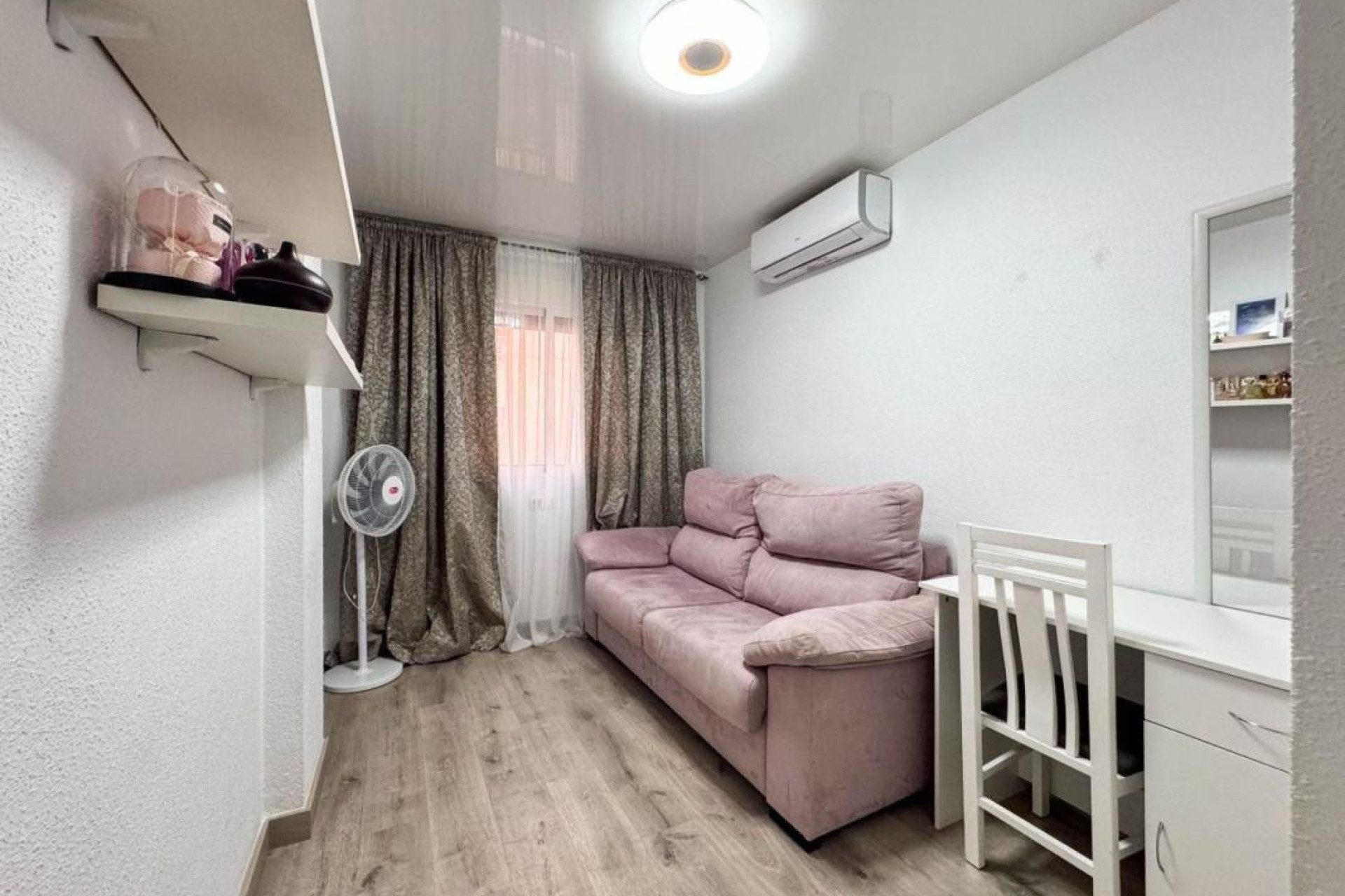 Resale - Apartment  - Torrevieja - torrevieja