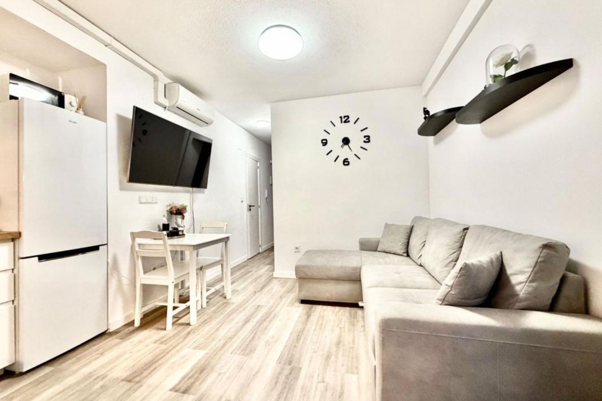 Resale - Apartment  - Torrevieja - torrevieja