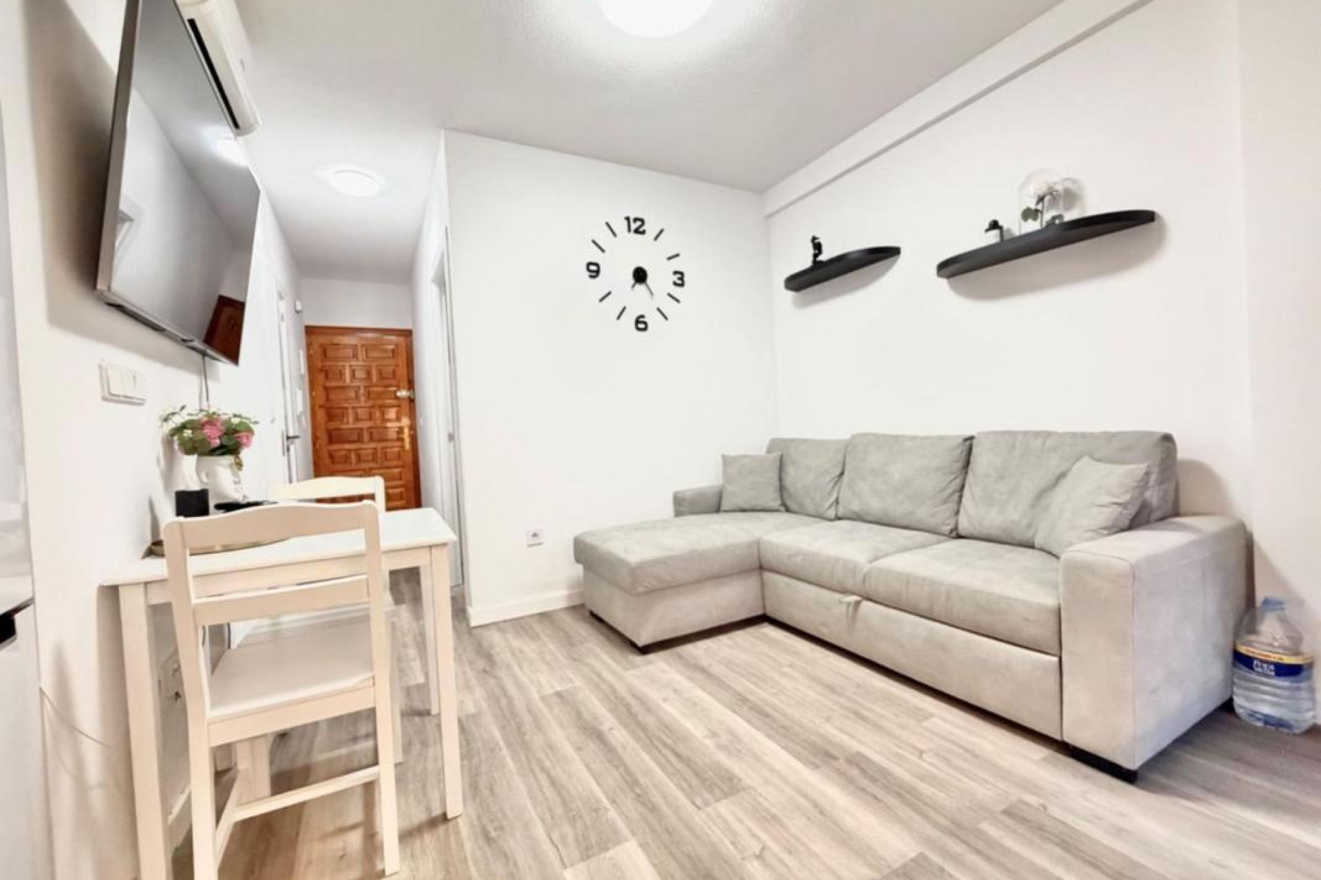 Resale - Apartment  - Torrevieja - torrevieja