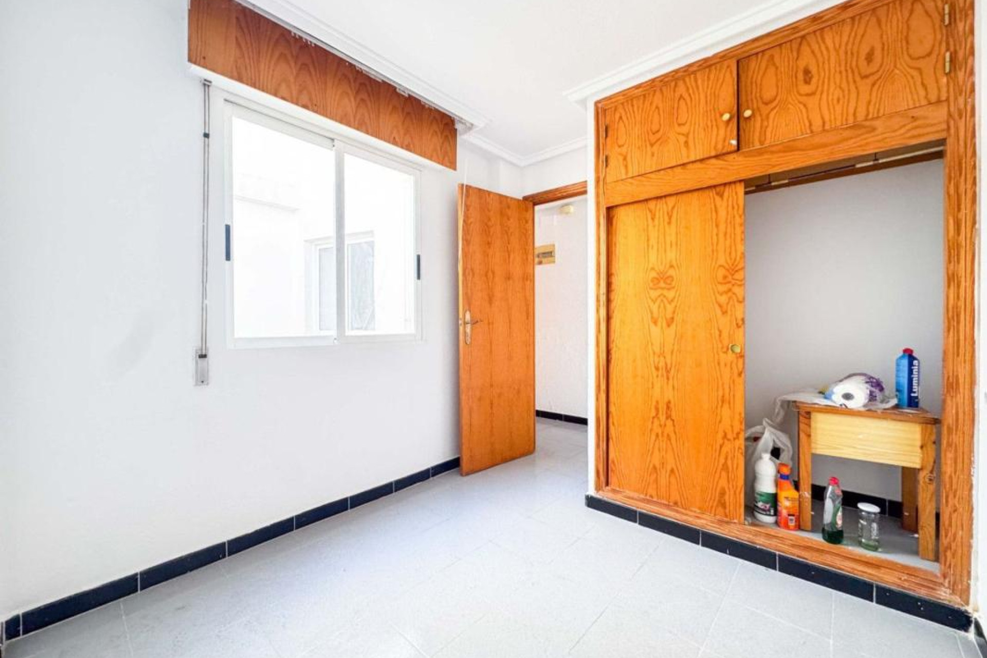 Resale - Apartment  - Torrevieja - torrevieja