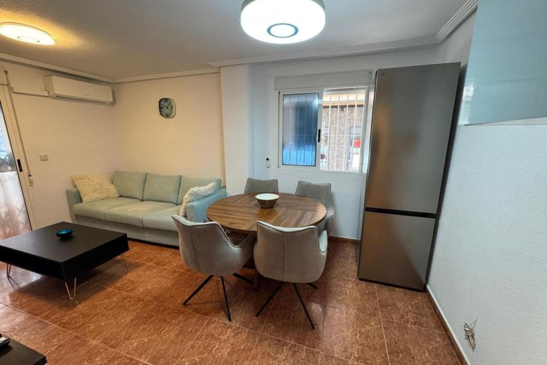 Resale - Apartment  - Torrevieja - torrevieja