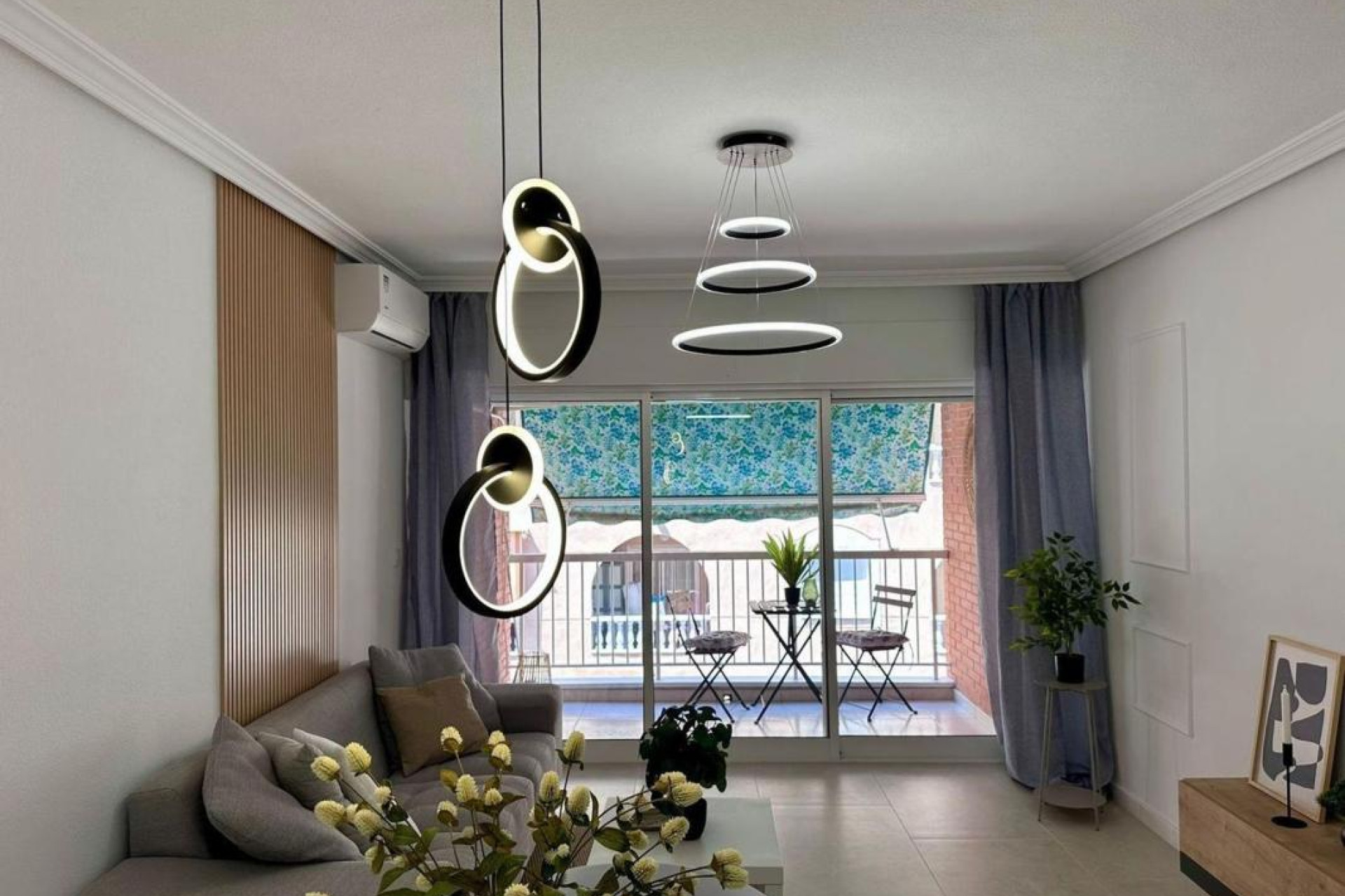 Resale - Apartment  - Torrevieja - torrevieja