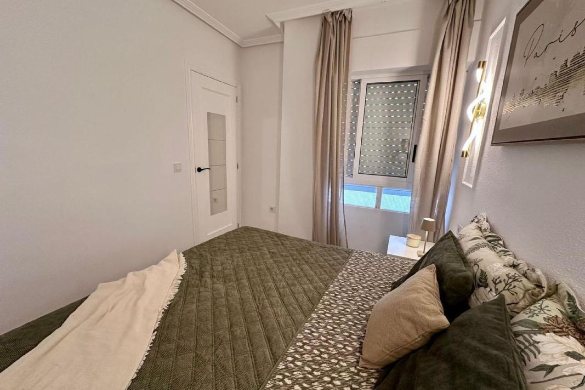 Resale - Apartment  - Torrevieja - torrevieja
