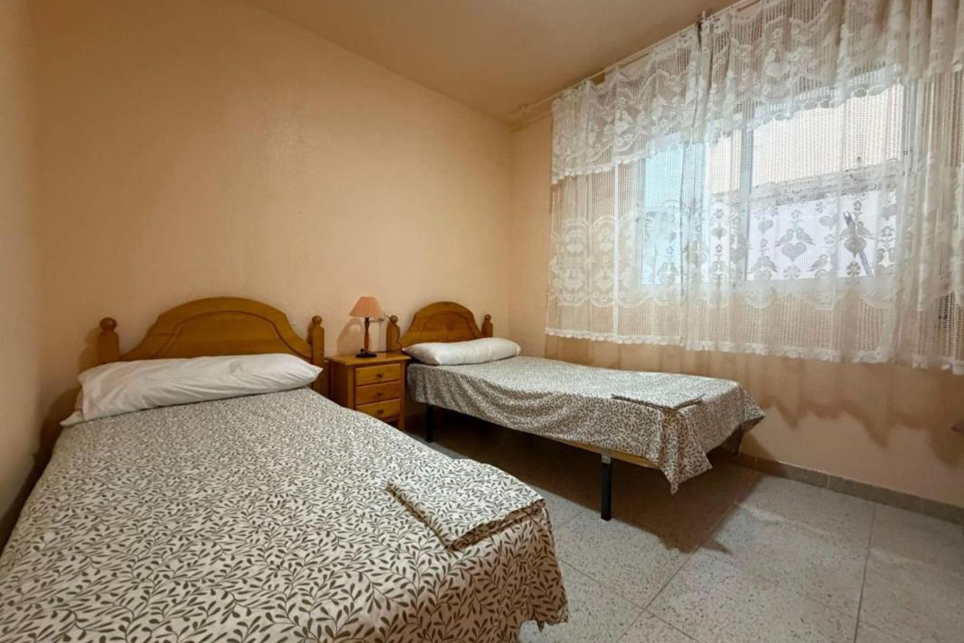 Resale - Apartment  - Torrevieja - torrevieja