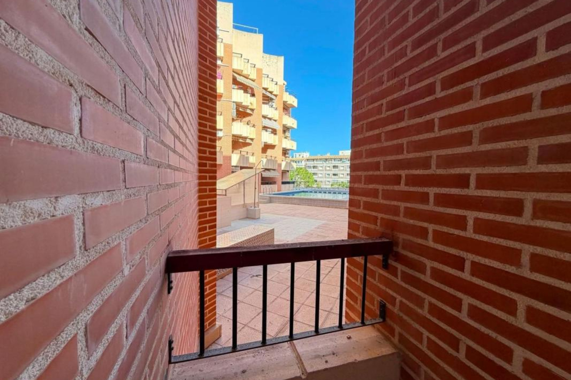 Resale - Apartment  - Torrevieja - torrevieja