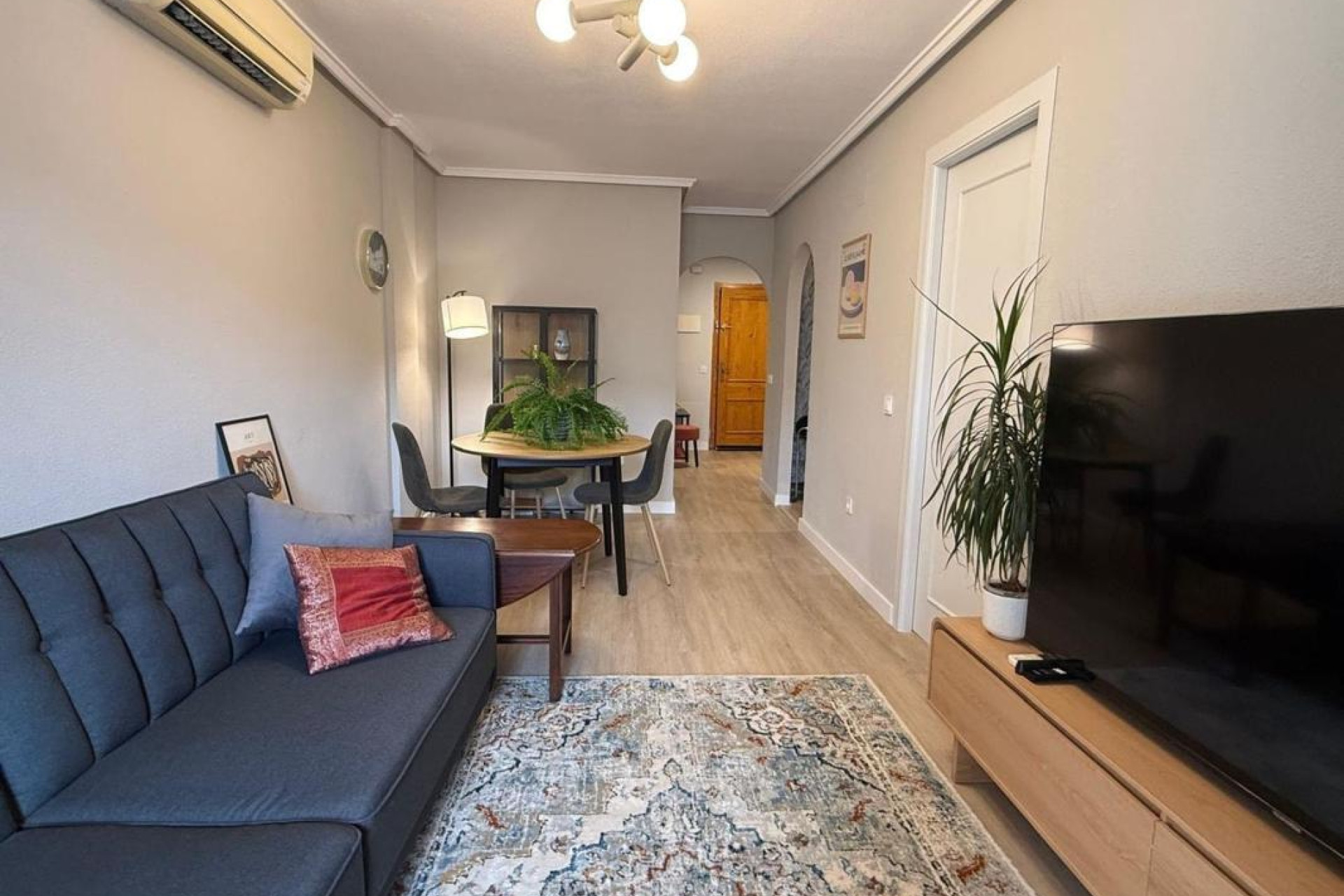 Resale - Apartment  - Torrevieja - torrevieja