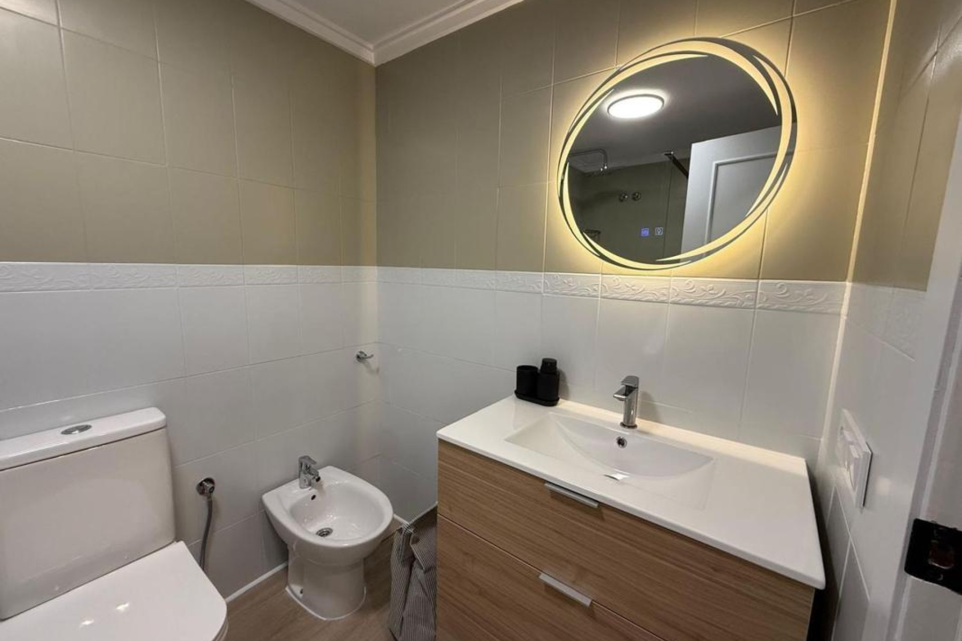 Resale - Apartment  - Torrevieja - torrevieja