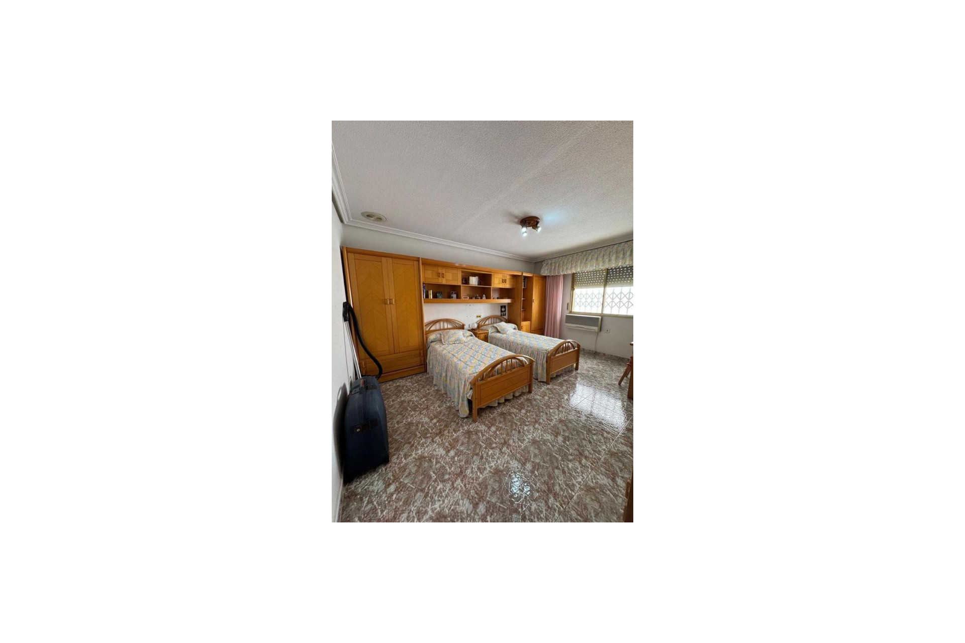 Resale - Apartment  - Torrevieja - torrevieja