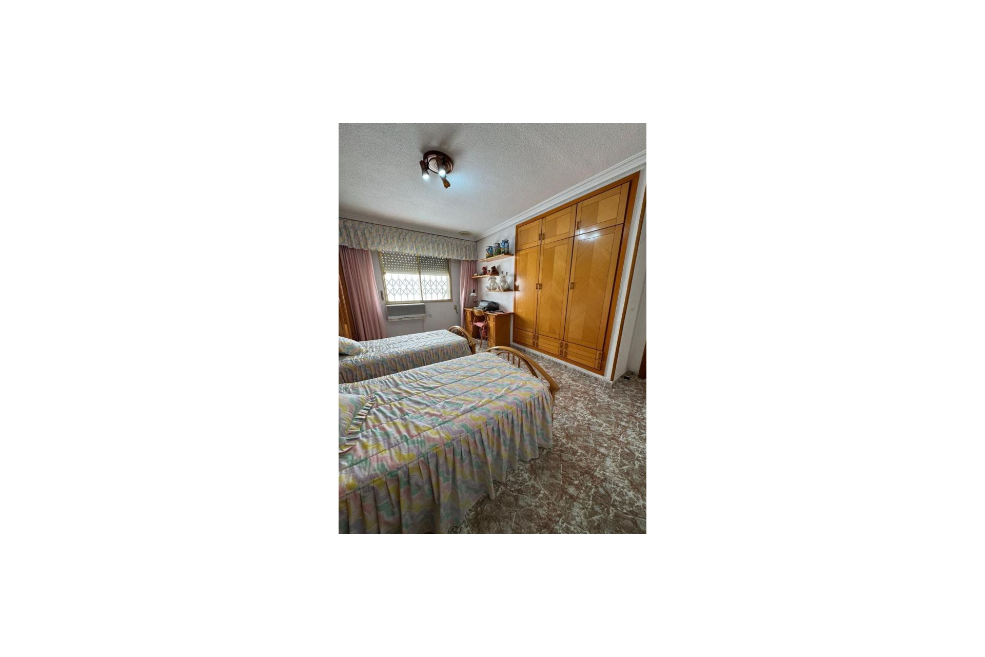 Resale - Apartment  - Torrevieja - torrevieja