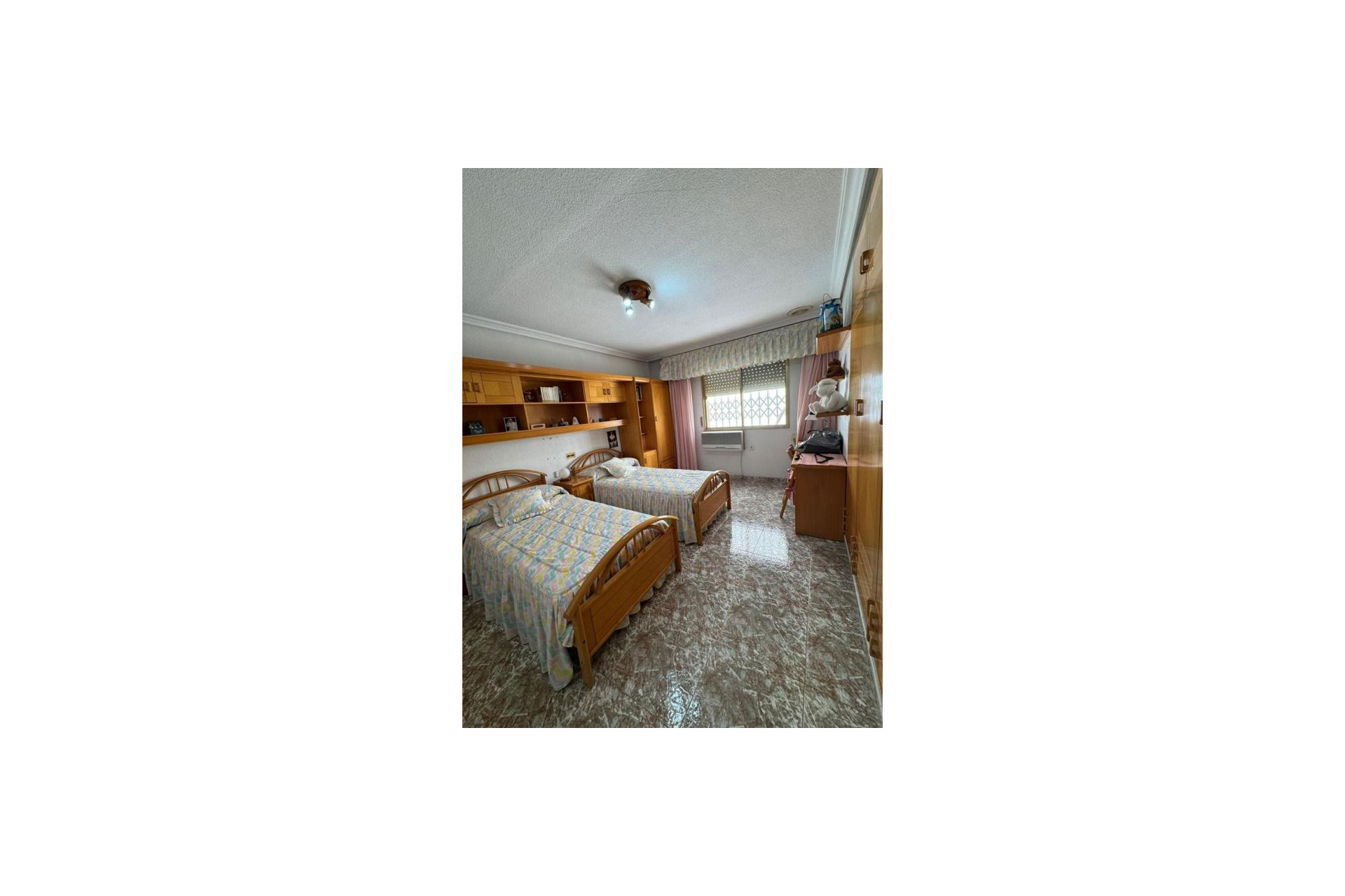 Resale - Apartment  - Torrevieja - torrevieja