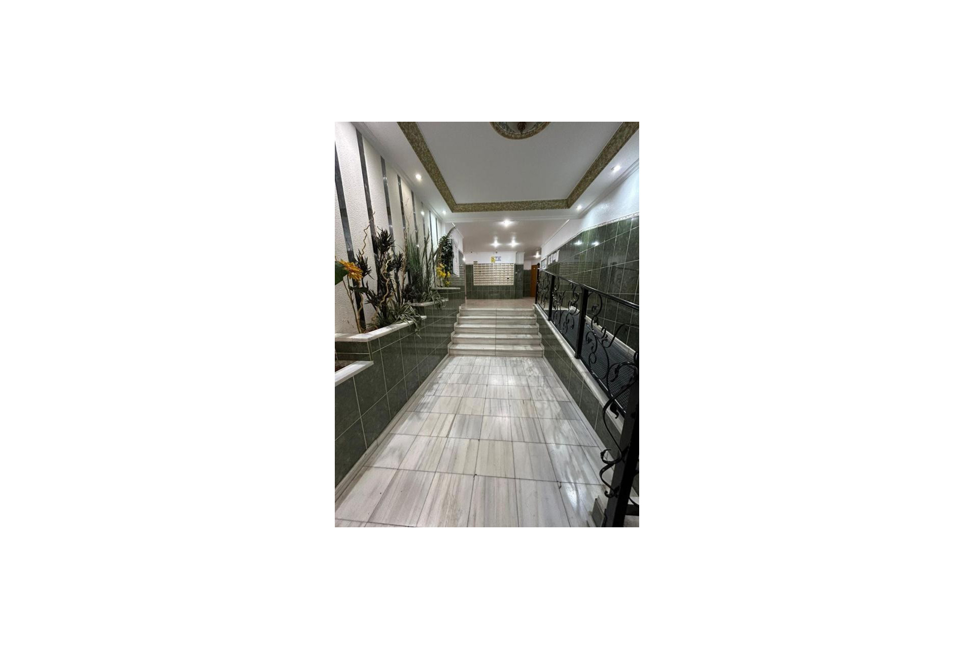 Resale - Apartment  - Torrevieja - torrevieja