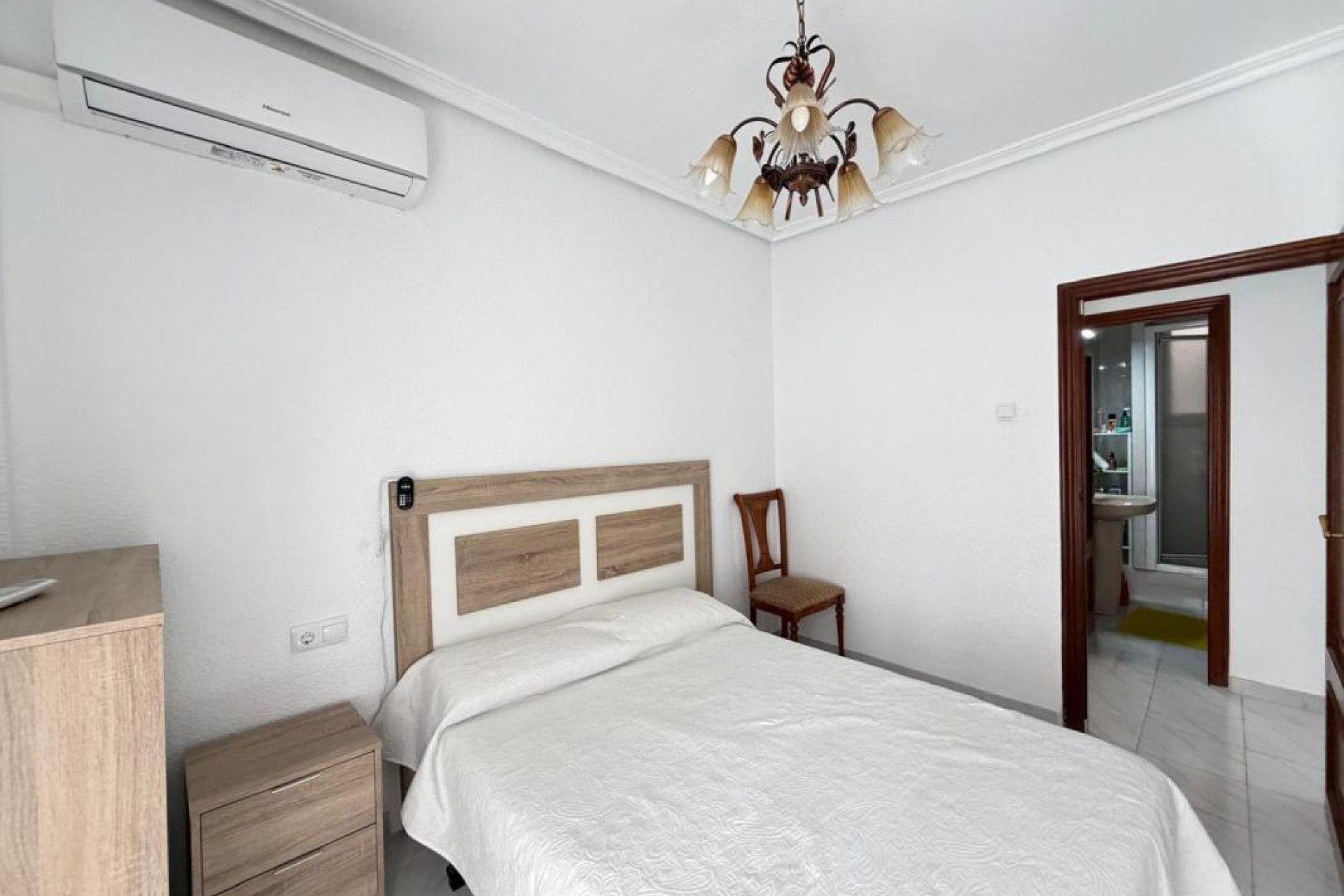 Resale - Apartment  - Torrevieja - torrevieja