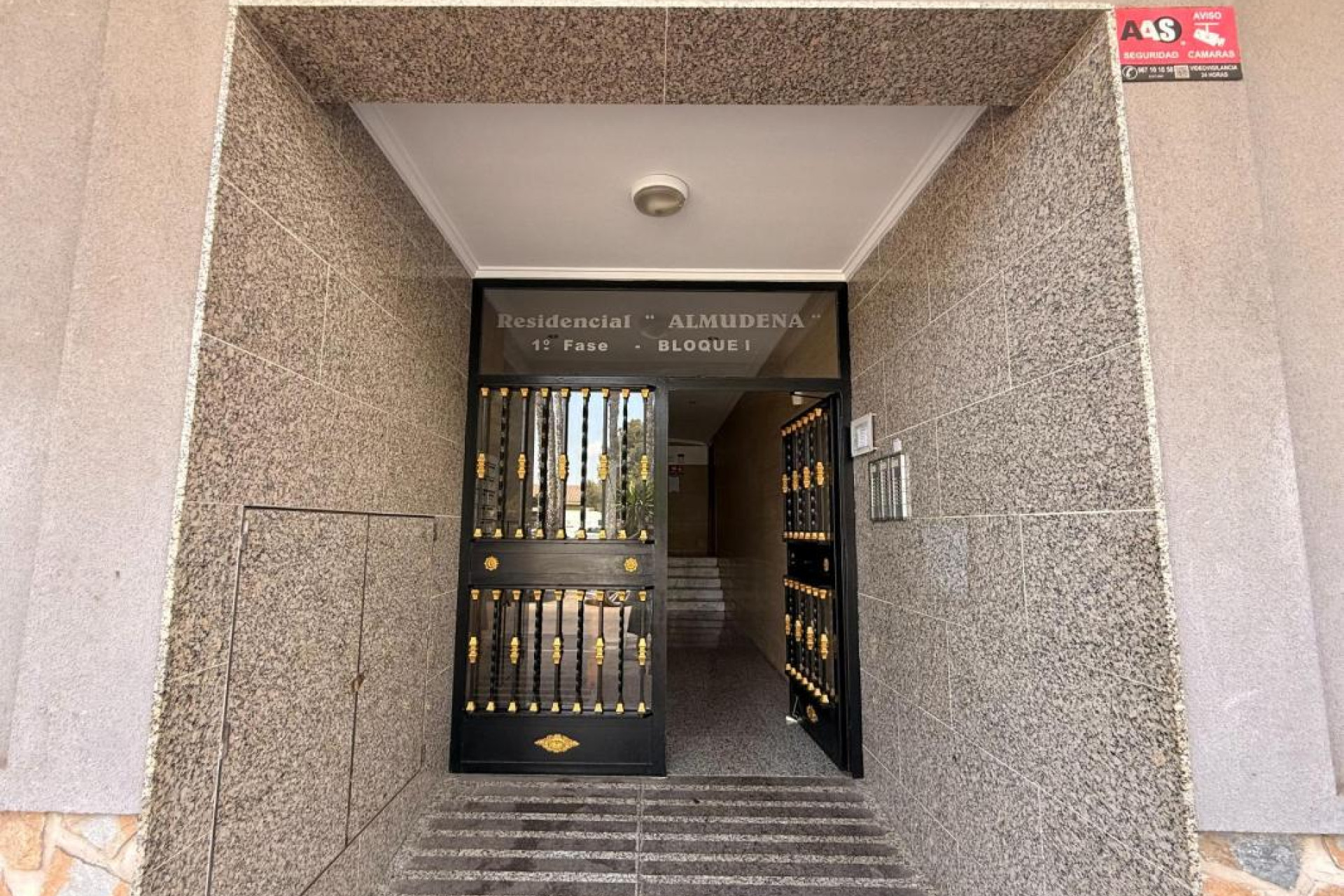 Resale - Apartment  - Torrevieja - torrevieja