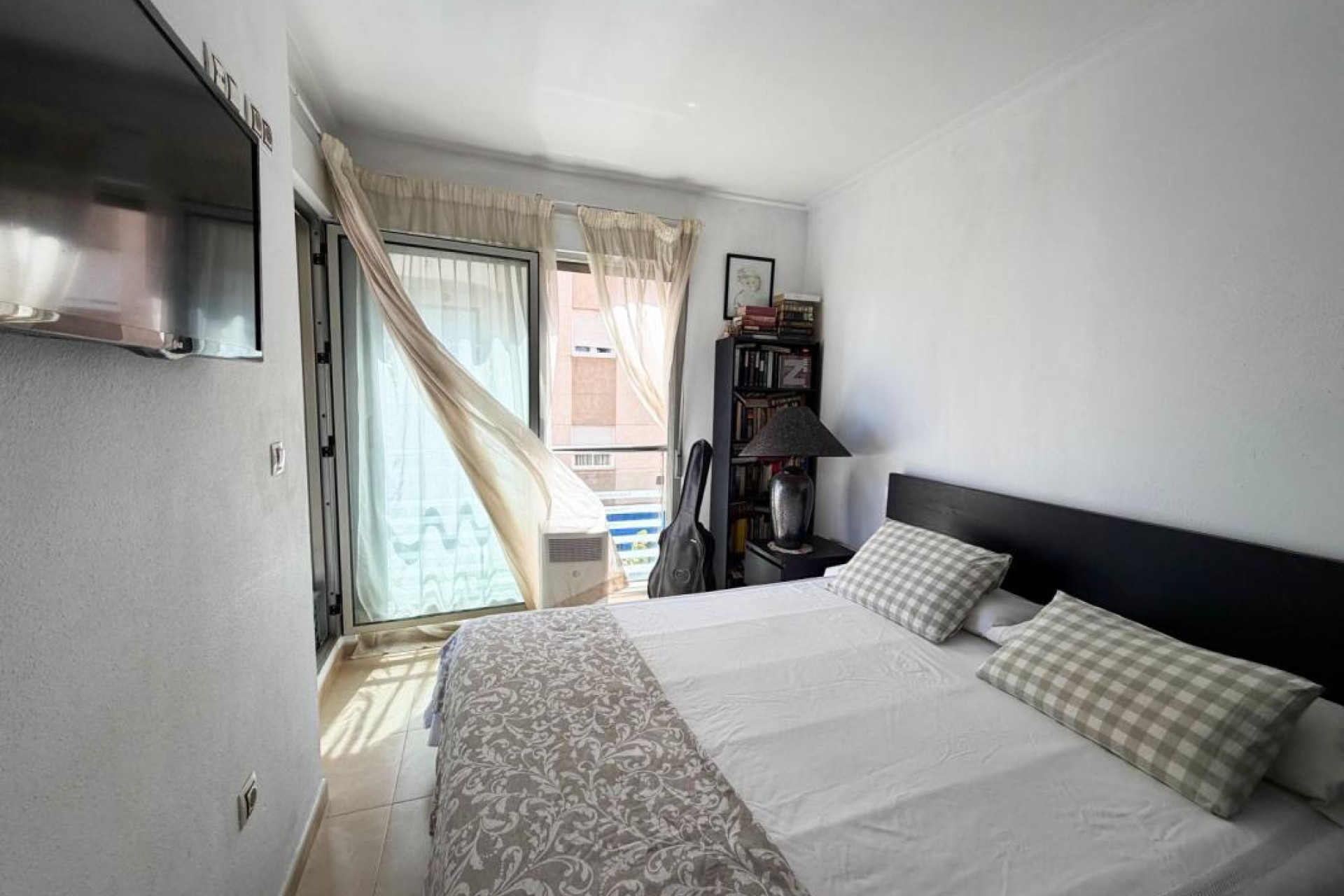 Resale - Apartment  - Torrevieja - torrevieja