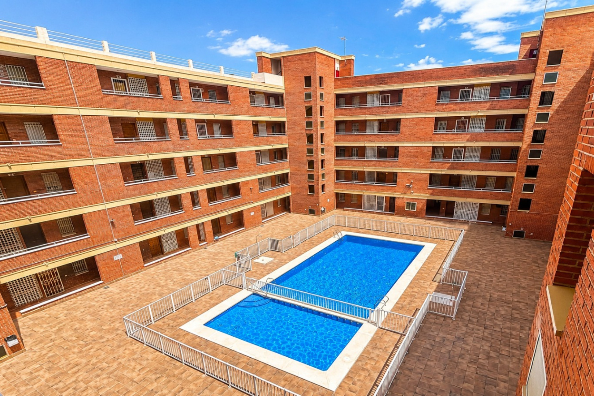 Resale - Apartment  - Torrevieja
