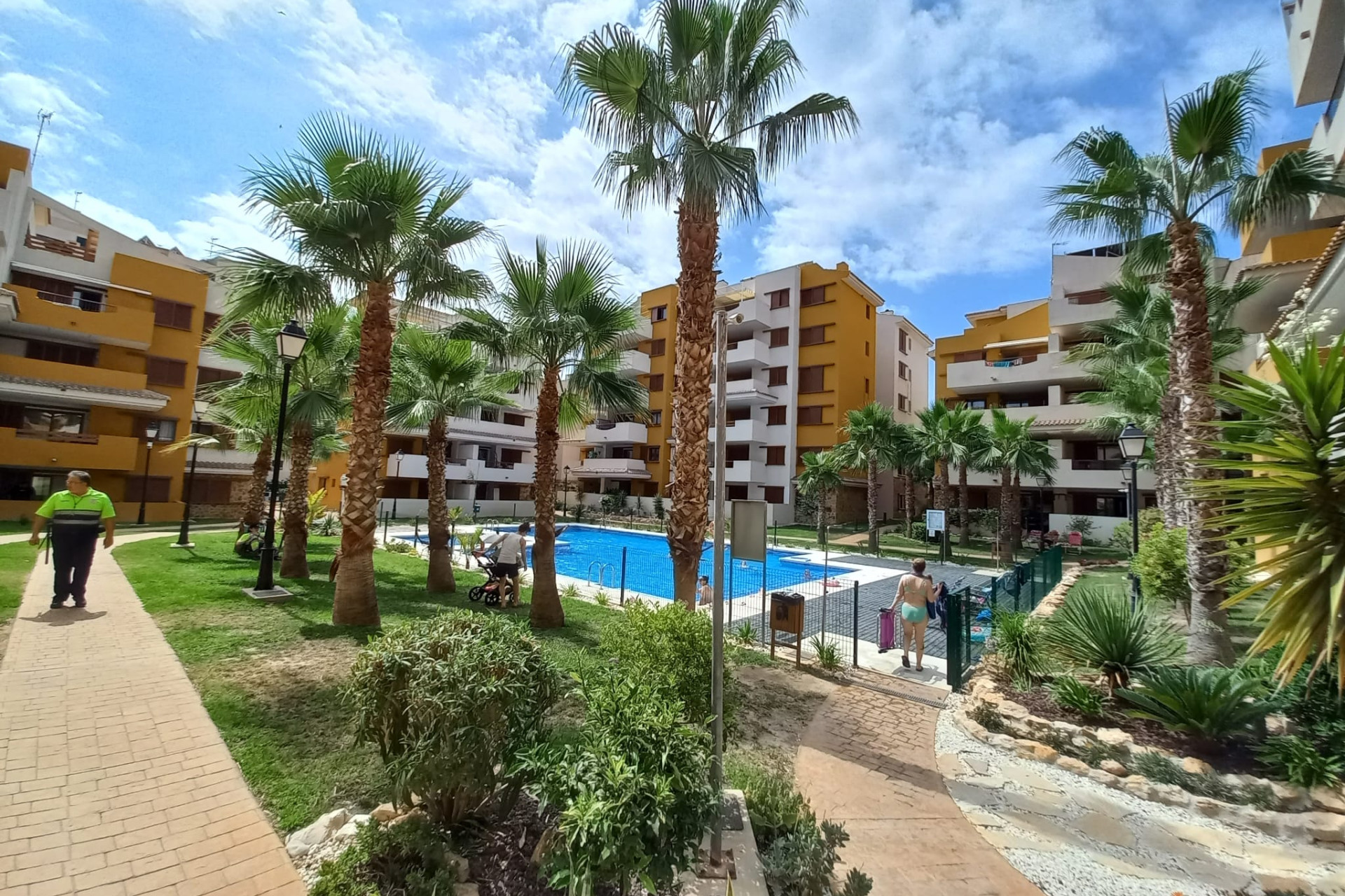 Resale - Apartment  - Torrevieja