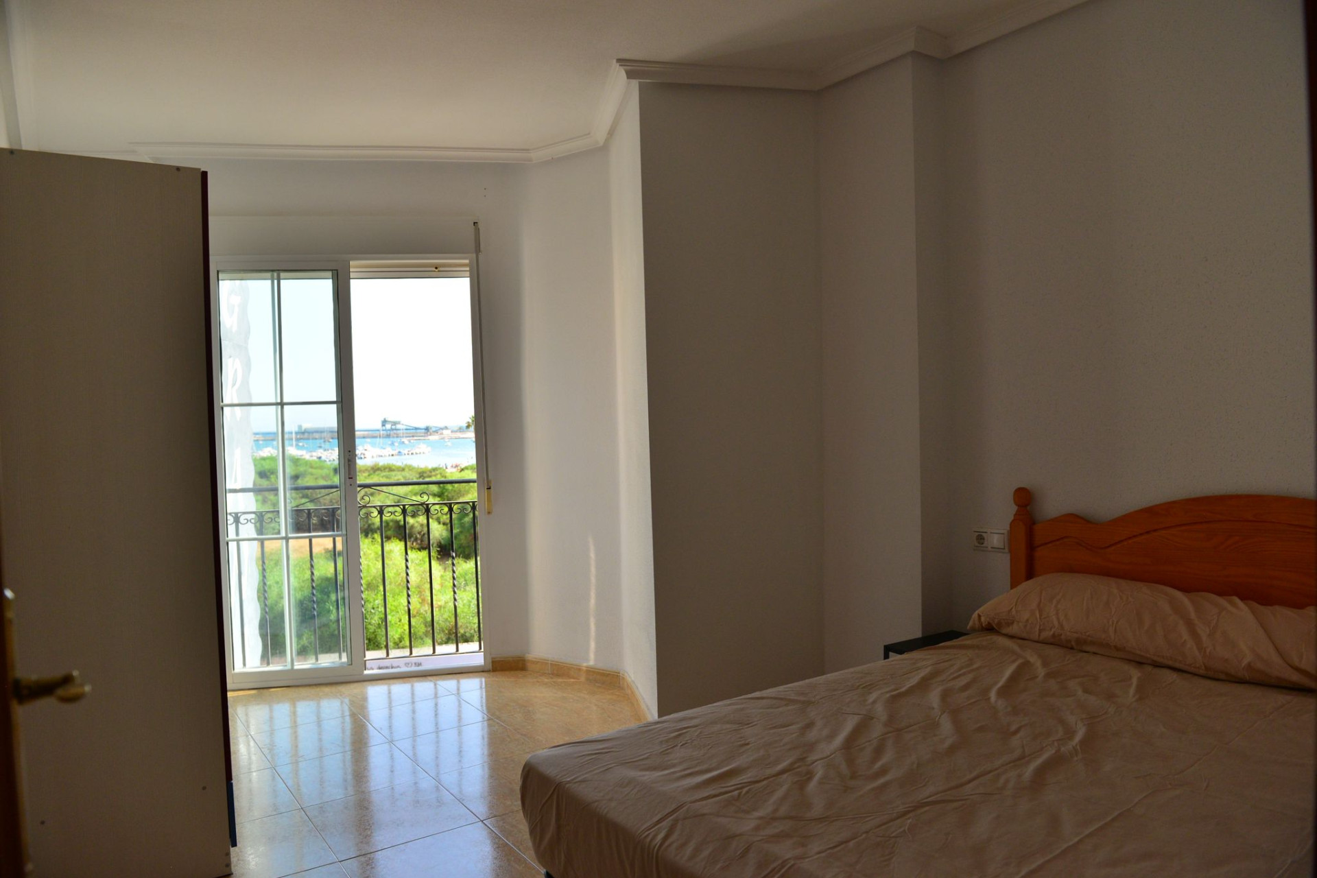 Resale - Apartment  - Torrevieja