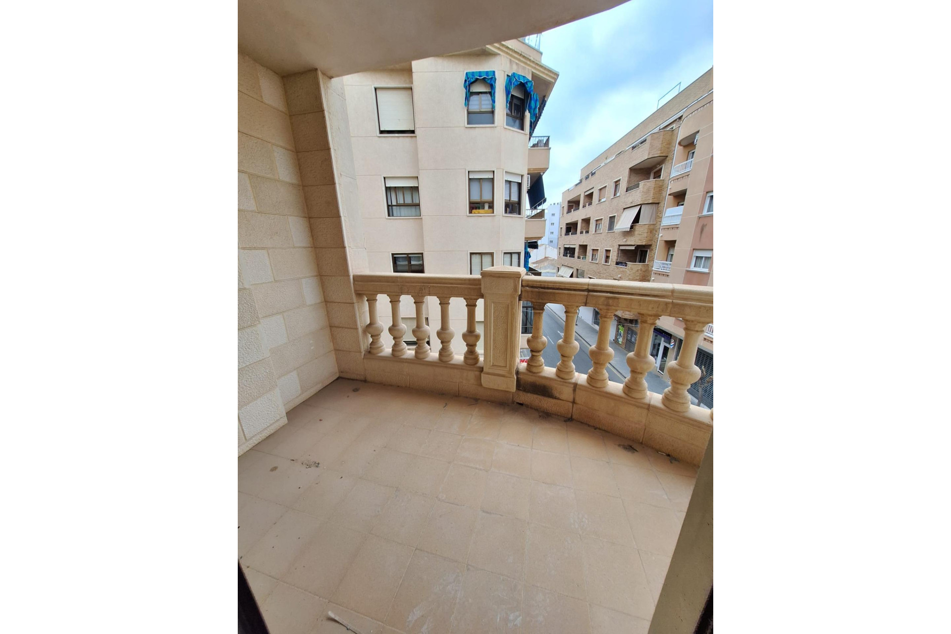 Resale - Apartment  - Torrevieja