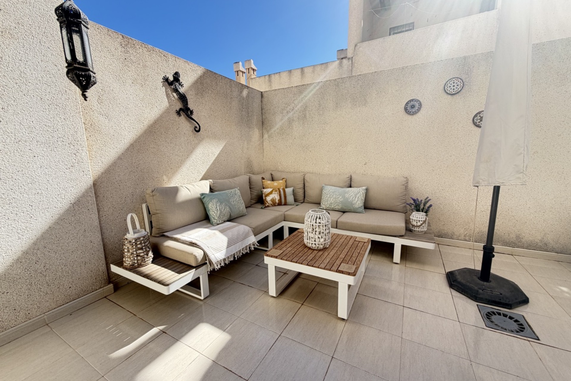 Resale - Apartment  - V
