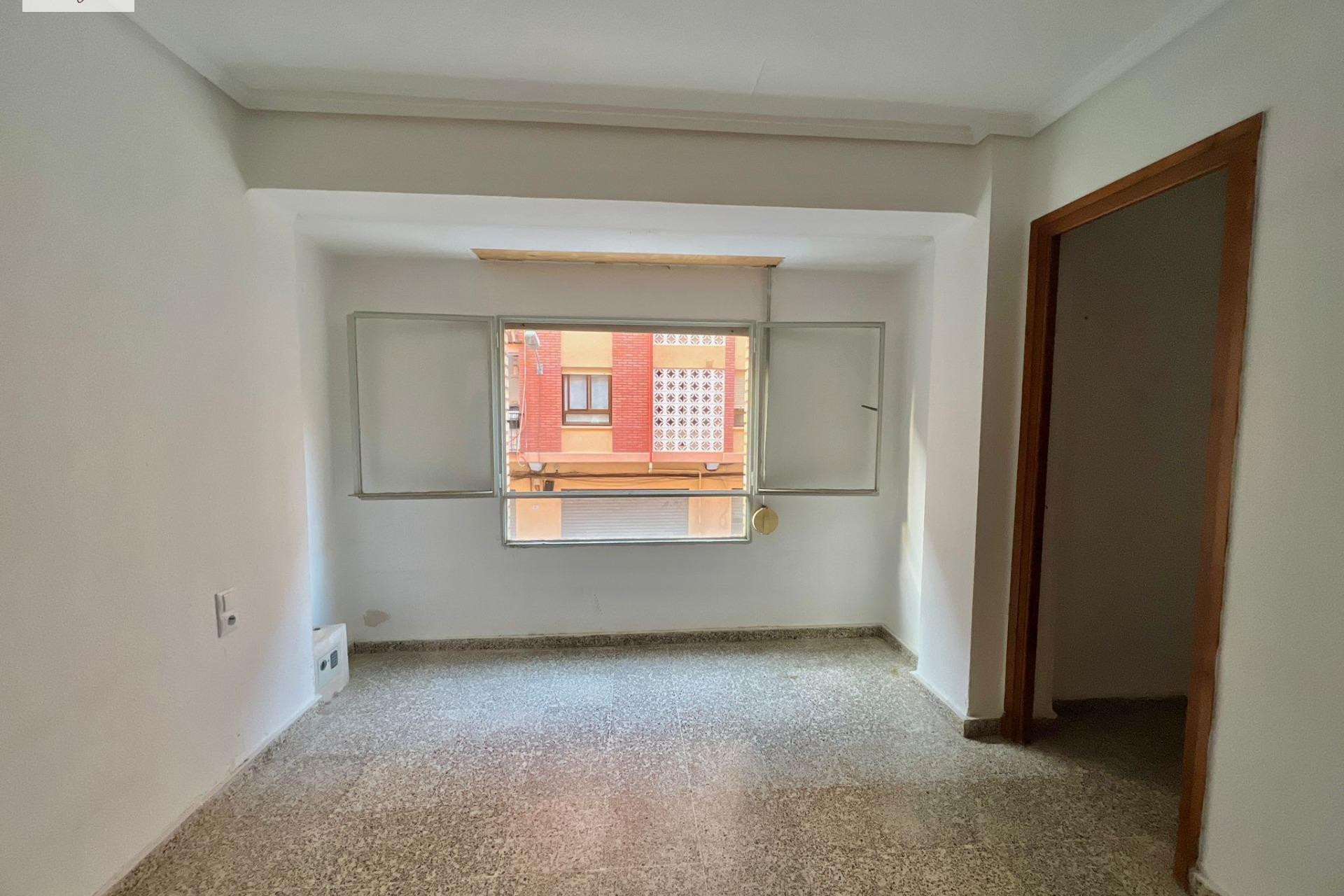 Resale - Apartment  - Valencia - Benicalap