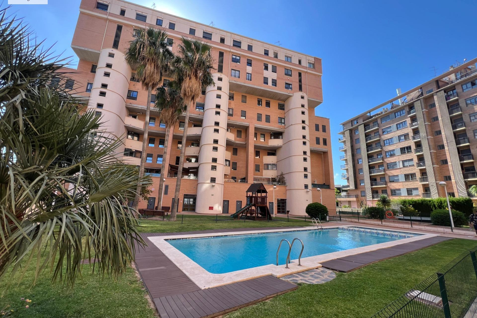 Resale - Apartment  - Valencia - Campanar