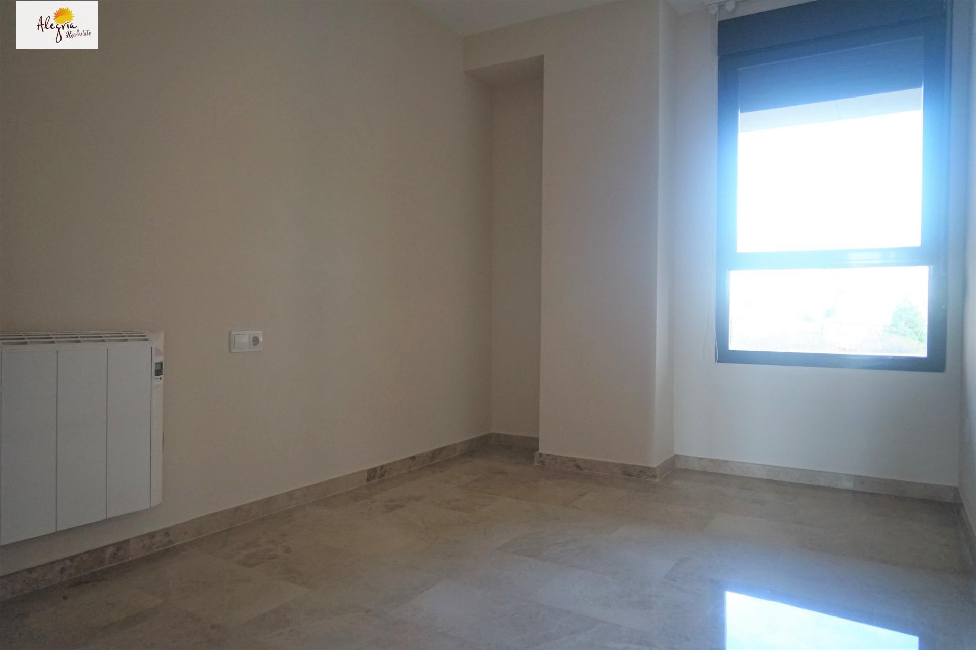 Resale - Apartment  - Valencia - Campanar