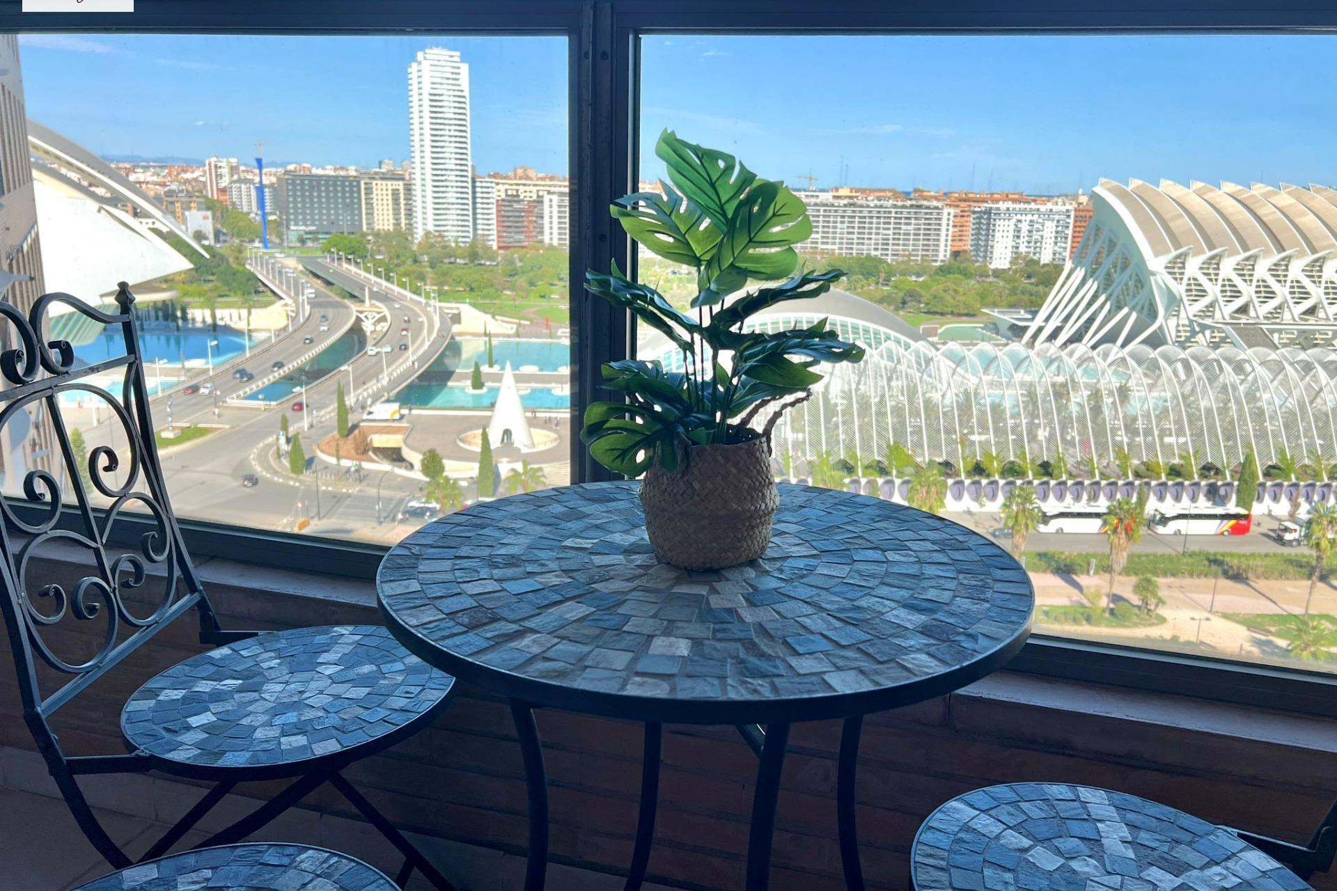 Resale - Apartment  - Valencia - Ciutat de les Arts i de les Ciencies