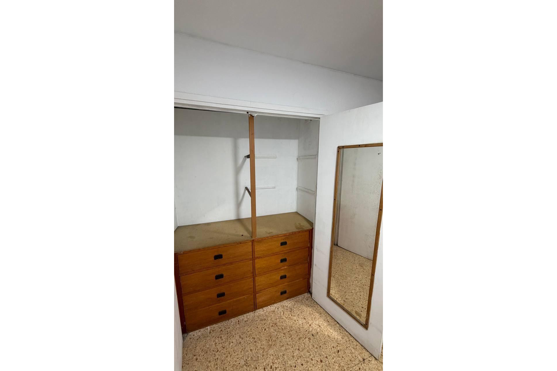 Resale - Apartment  - Valencia - Mont-Olivet